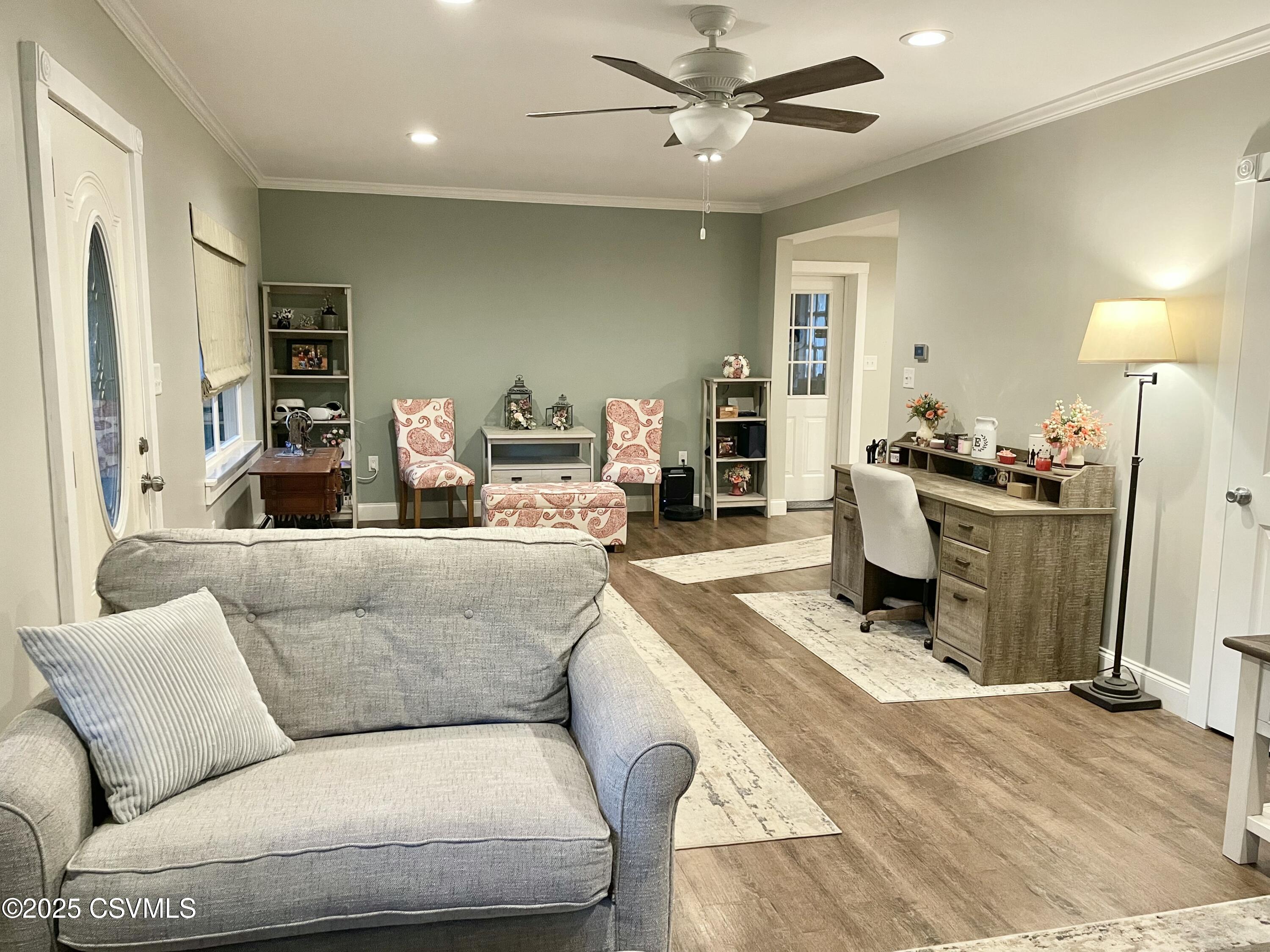 New Columbia, Pennsylvania 17856, United States, 3 Bedrooms Bedrooms, ,2 BathroomsBathrooms,Residential,Active,200938