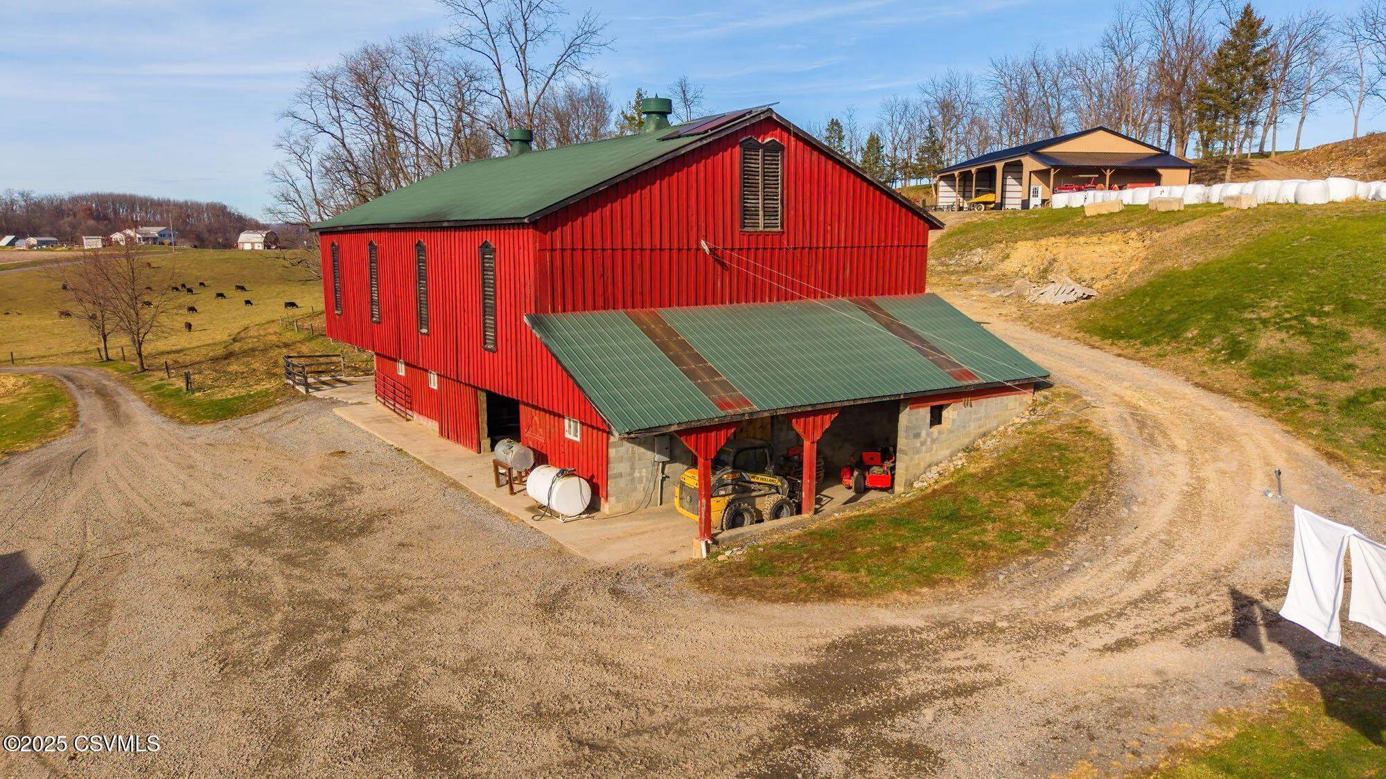 Properties 6 190 CALIFORNIA Road