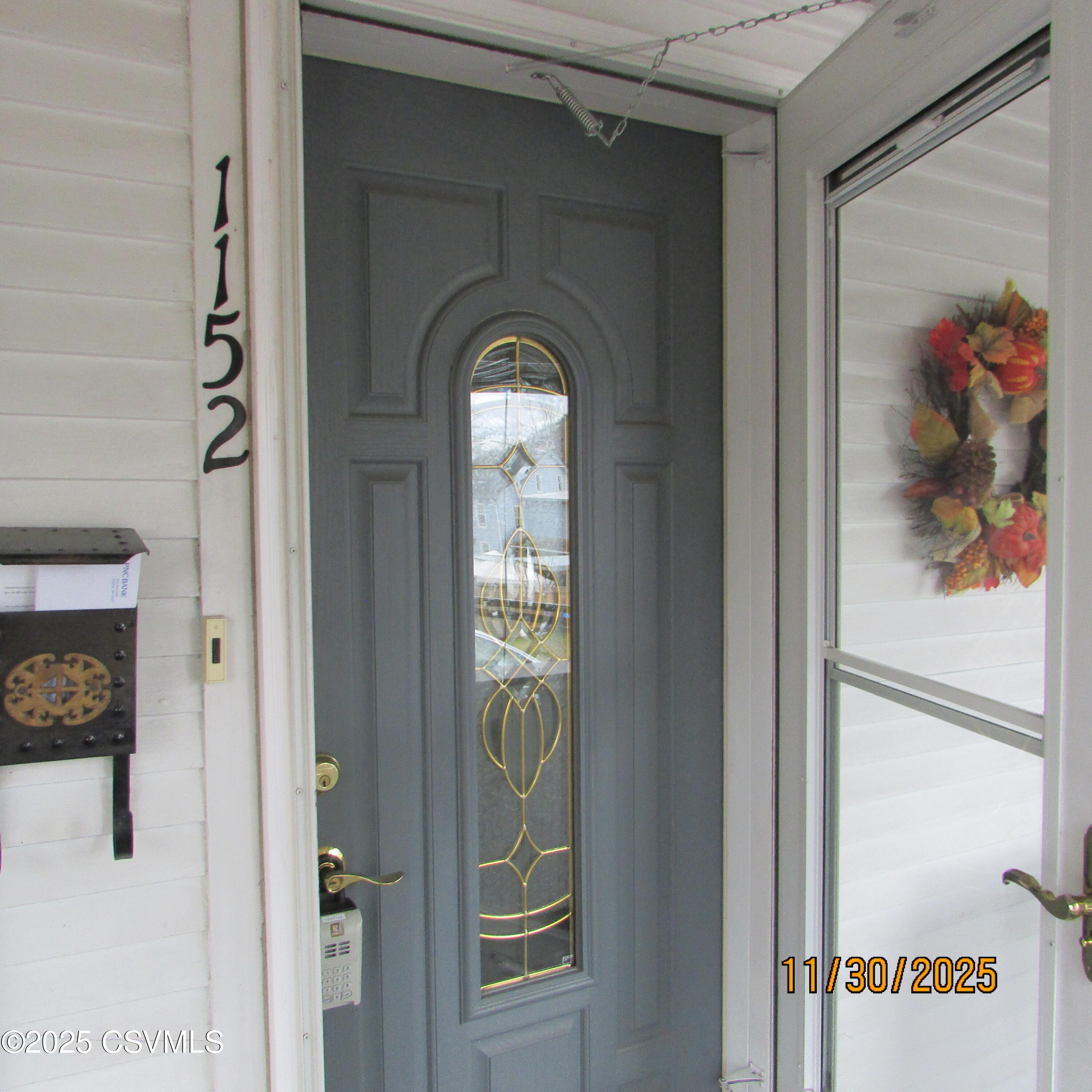 Properties 4 1152 E CHESTNUT Street