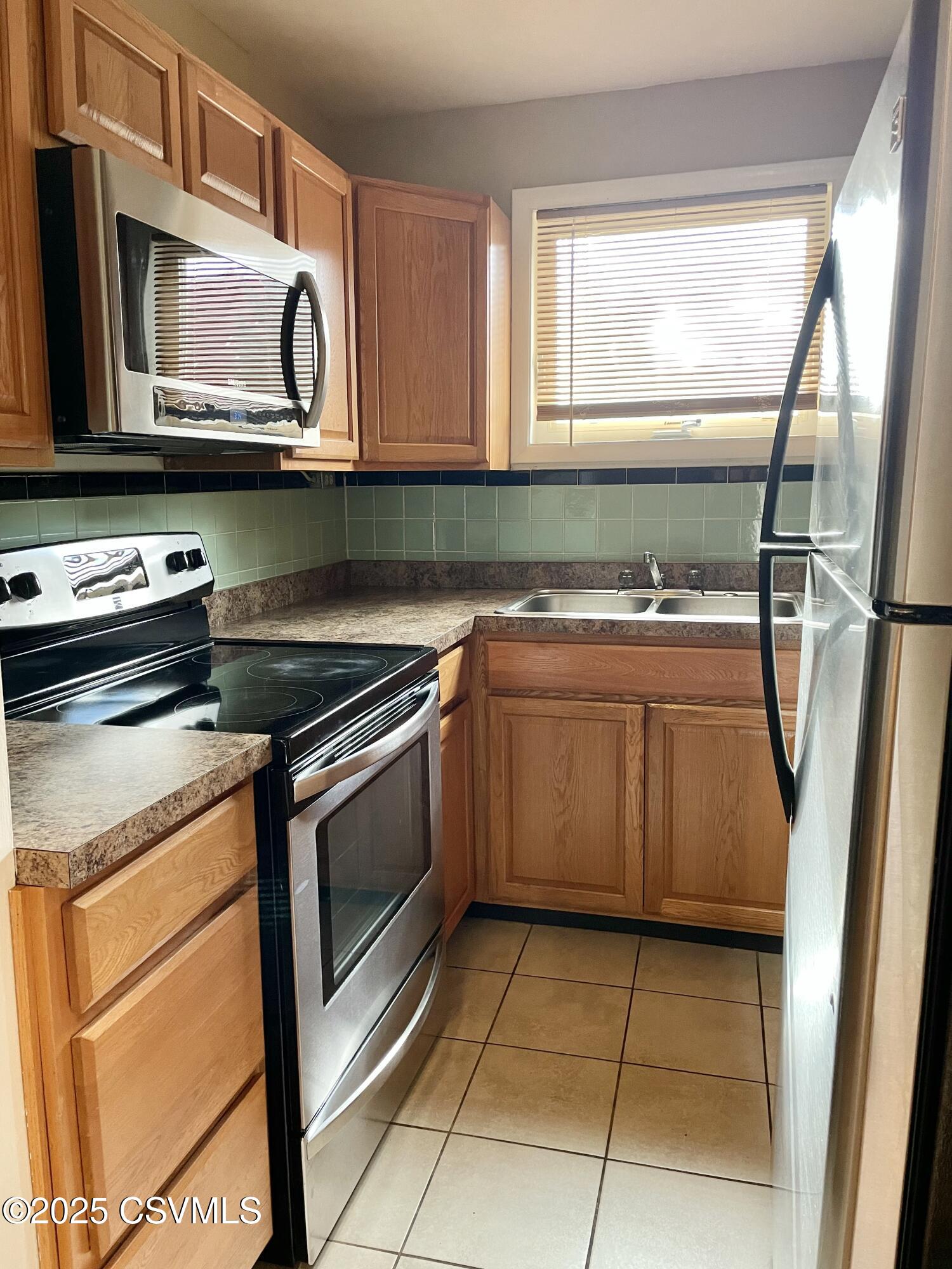 Lewisburg, Pennsylvania 17837, United States, 4 Bedrooms Bedrooms, ,1 BathroomBathrooms,Residential,Active,234798