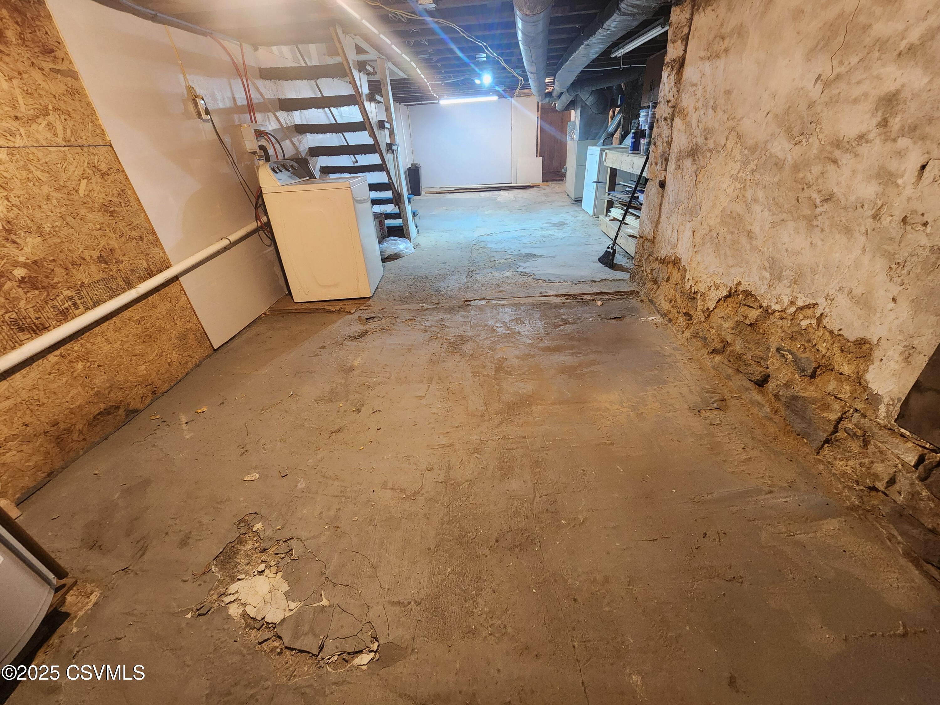 Shamokin, Pennsylvania 17872, United States, 4 Bedrooms Bedrooms, ,2 BathroomsBathrooms,Residential,Active,148869