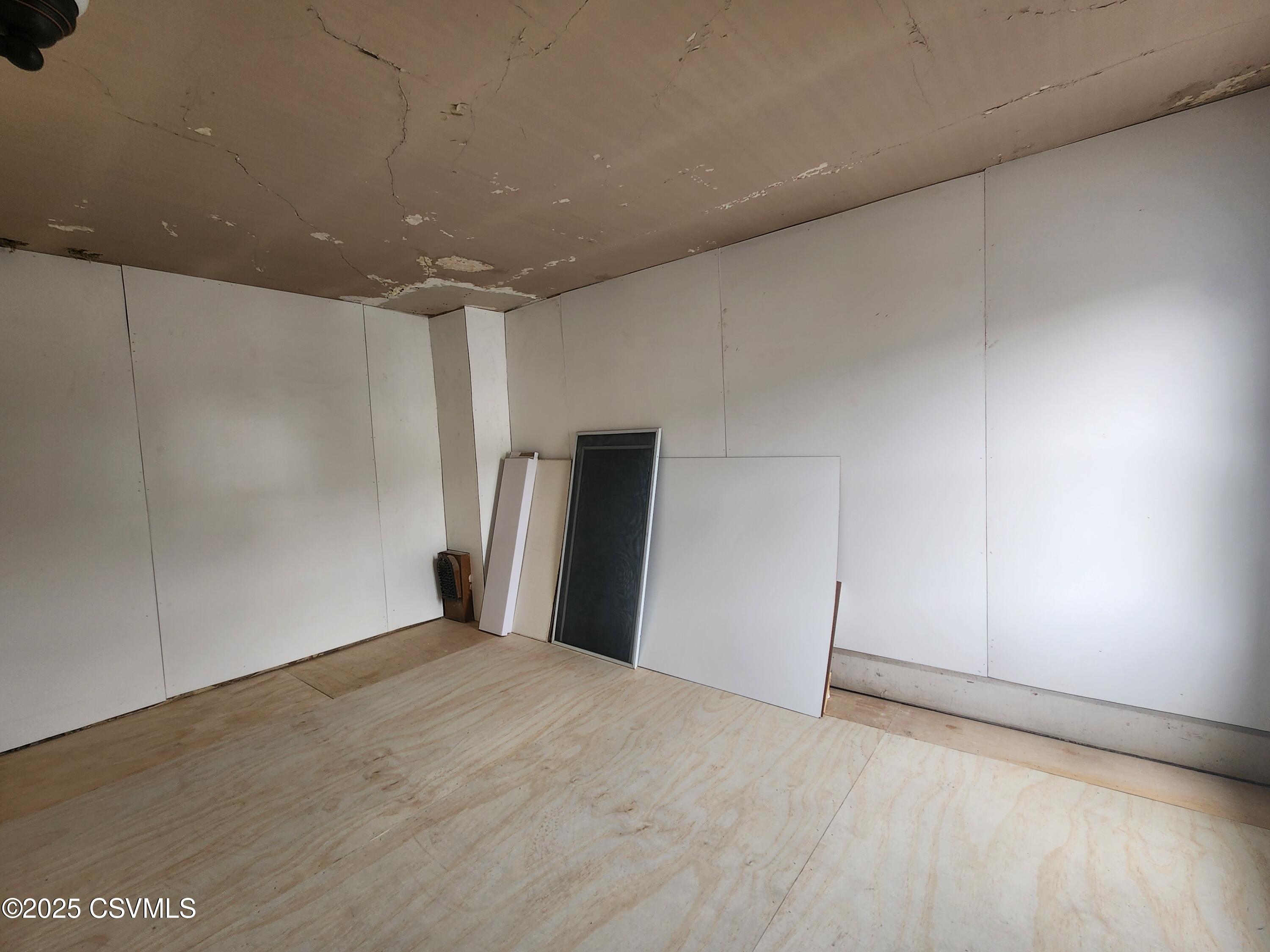 Shamokin, Pennsylvania 17872, United States, 4 Bedrooms Bedrooms, ,2 BathroomsBathrooms,Residential,Active,148869