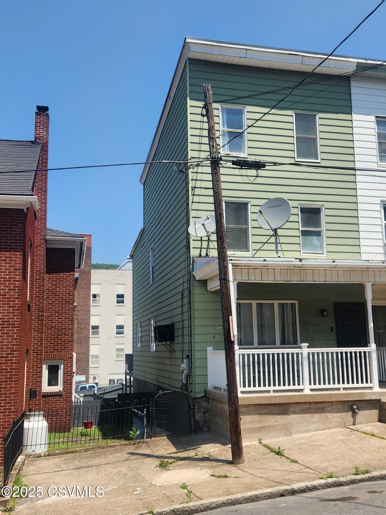 Shamokin, Pennsylvania 17872, United States, 4 Bedrooms Bedrooms, ,2 BathroomsBathrooms,Residential,Active,148869