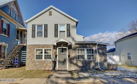 1134 W MARKET Street Lewisburg PA 17837