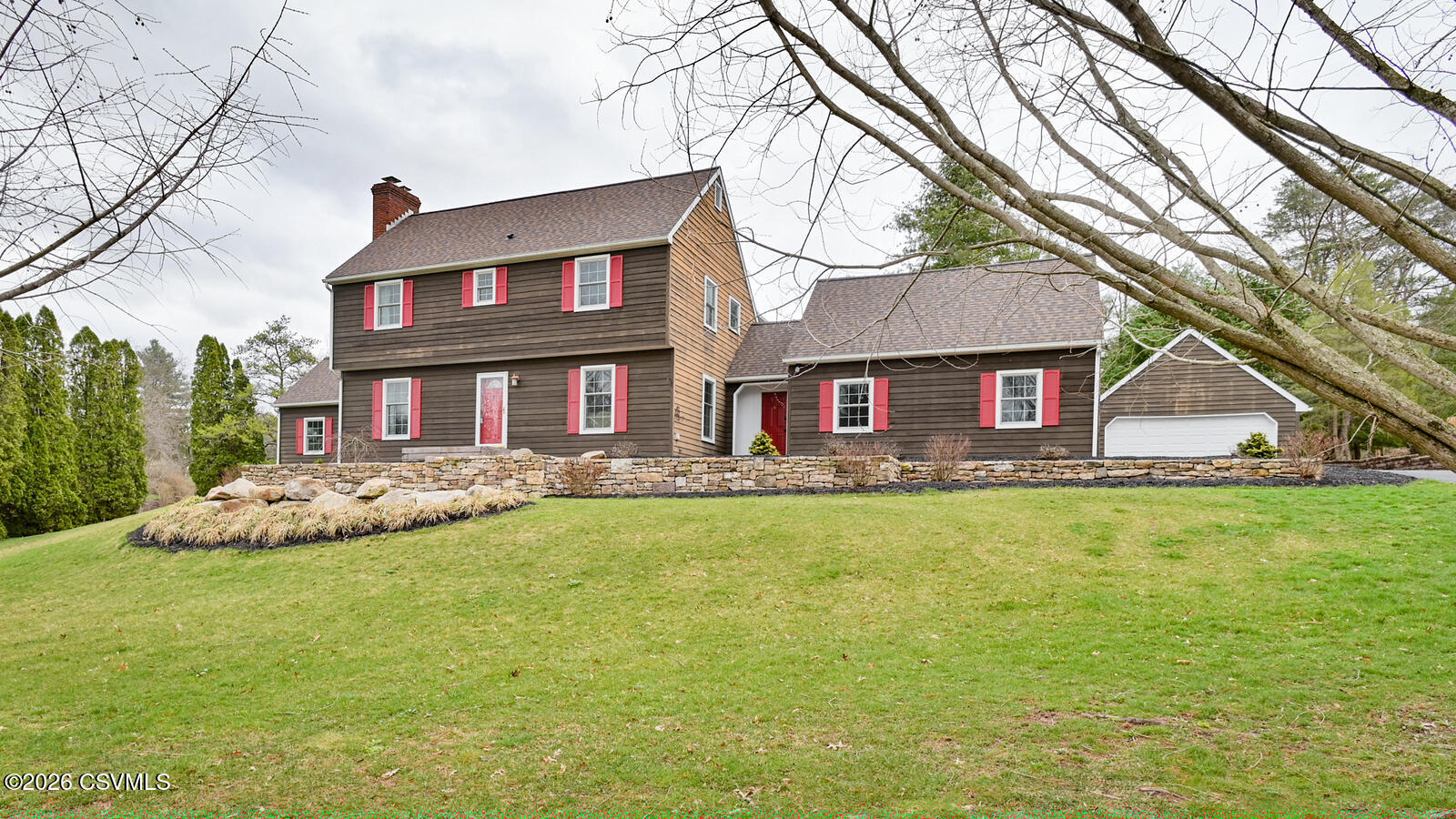 Properties 6 121 OXFORD Drive