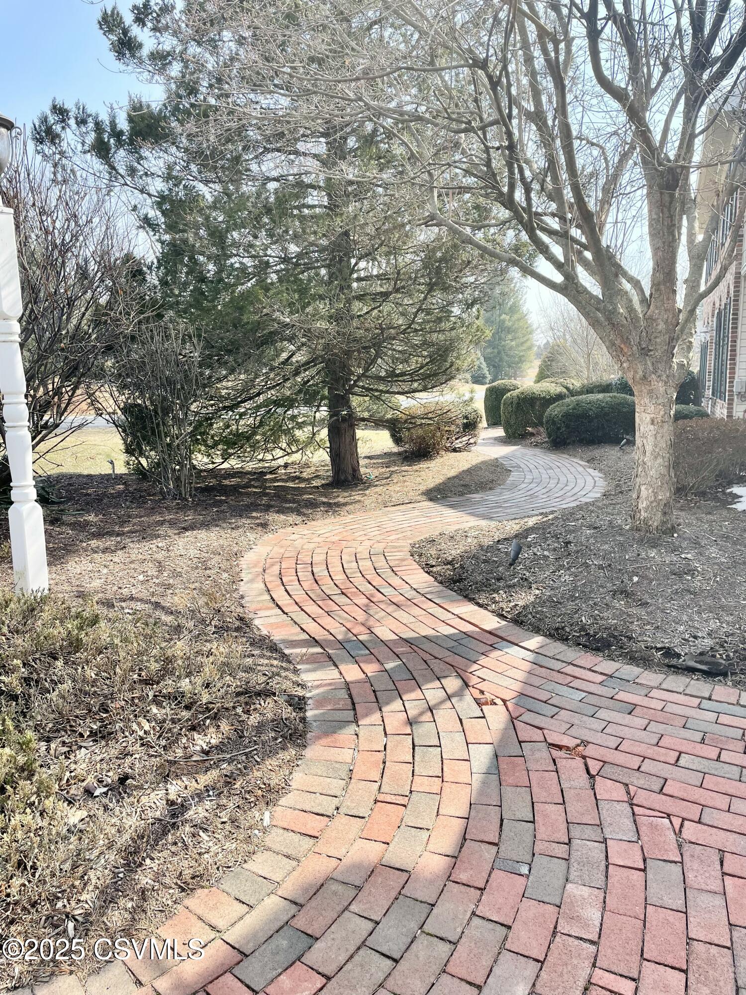 Lewisburg, Pennsylvania 17837, United States, 4 Bedrooms Bedrooms, ,3 BathroomsBathrooms,Residential,Active,82818