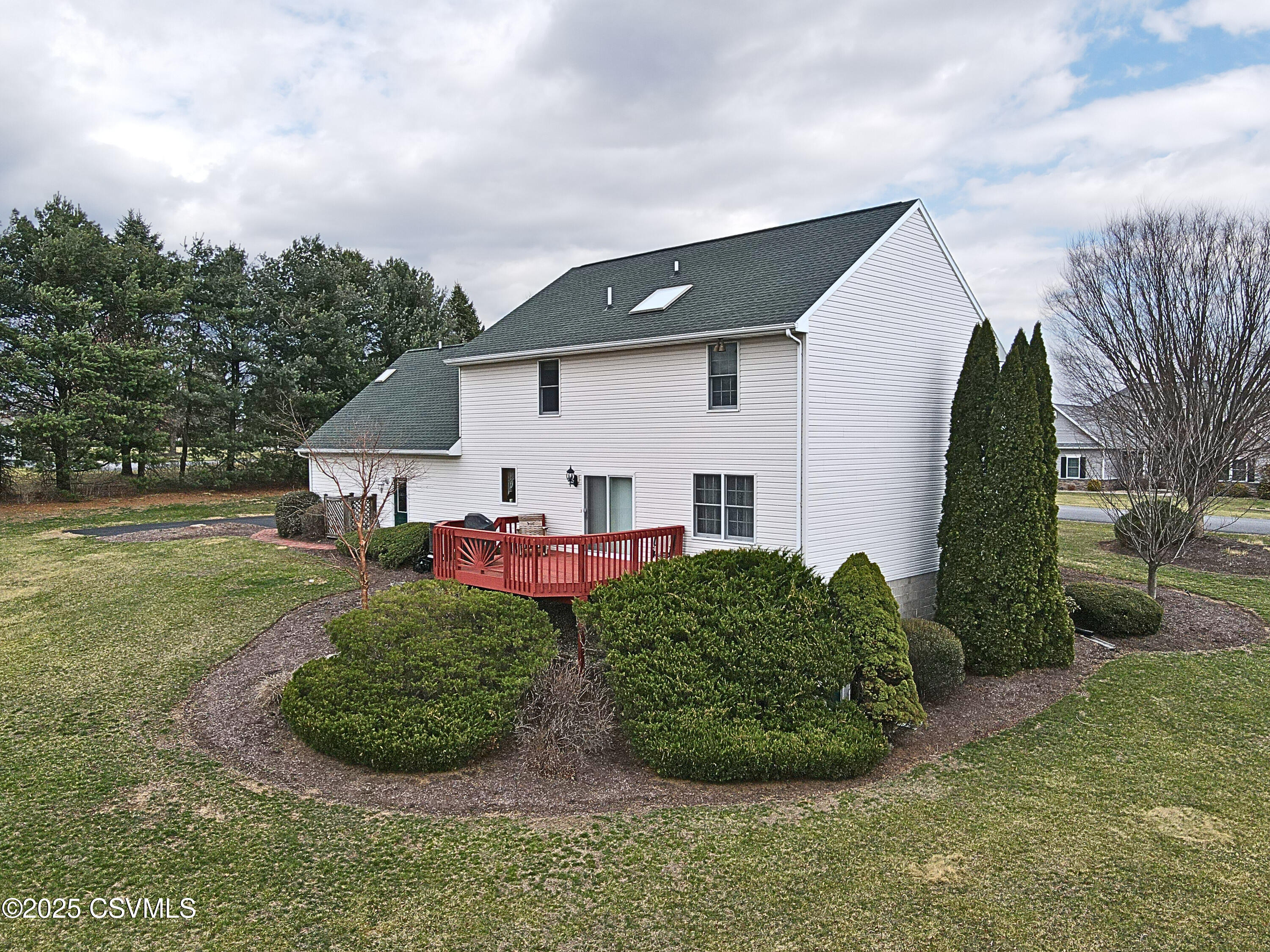 Lewisburg, Pennsylvania 17837, United States, 4 Bedrooms Bedrooms, ,3 BathroomsBathrooms,Residential,Active,82818