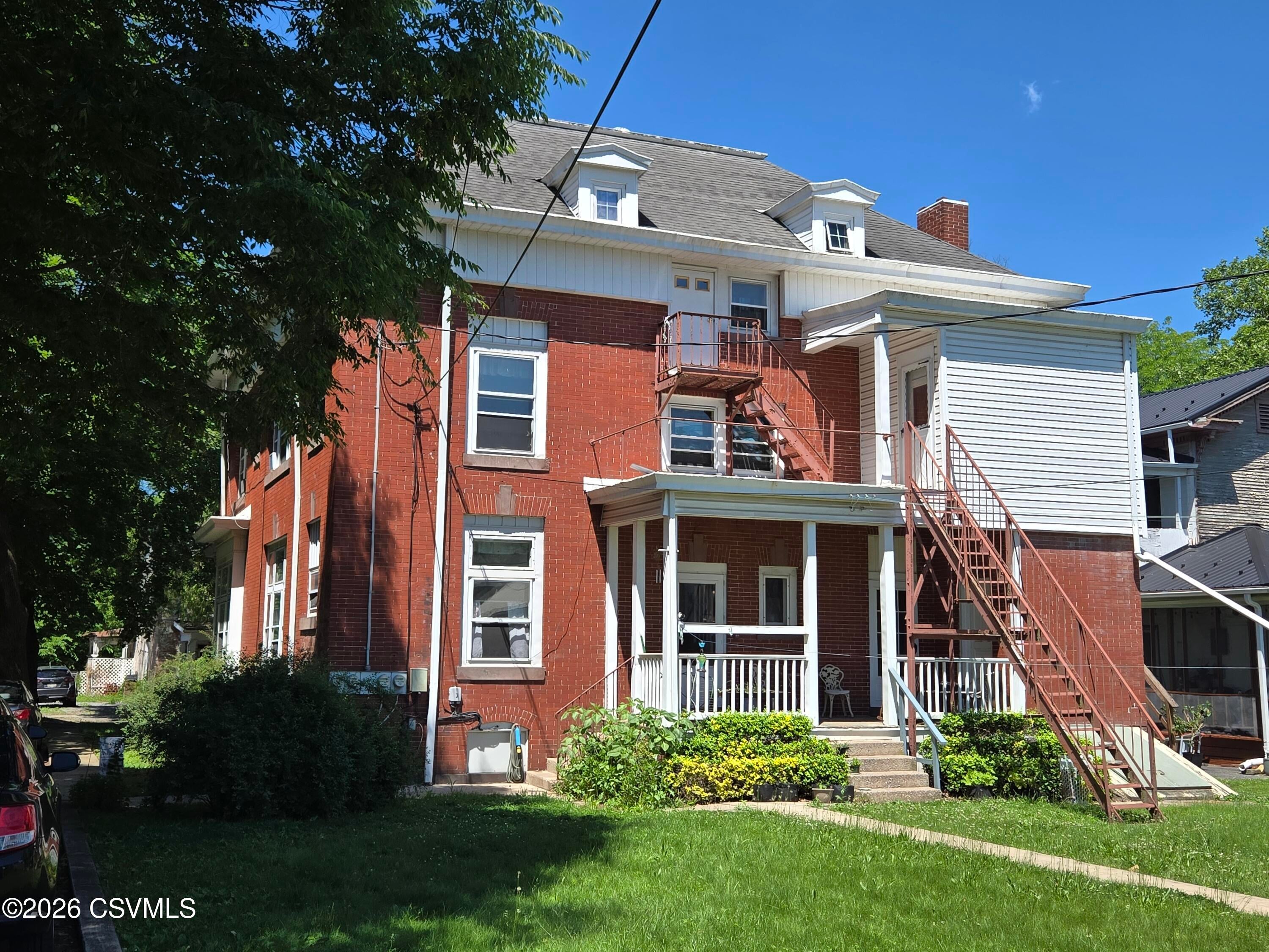 619 N FRONT Street