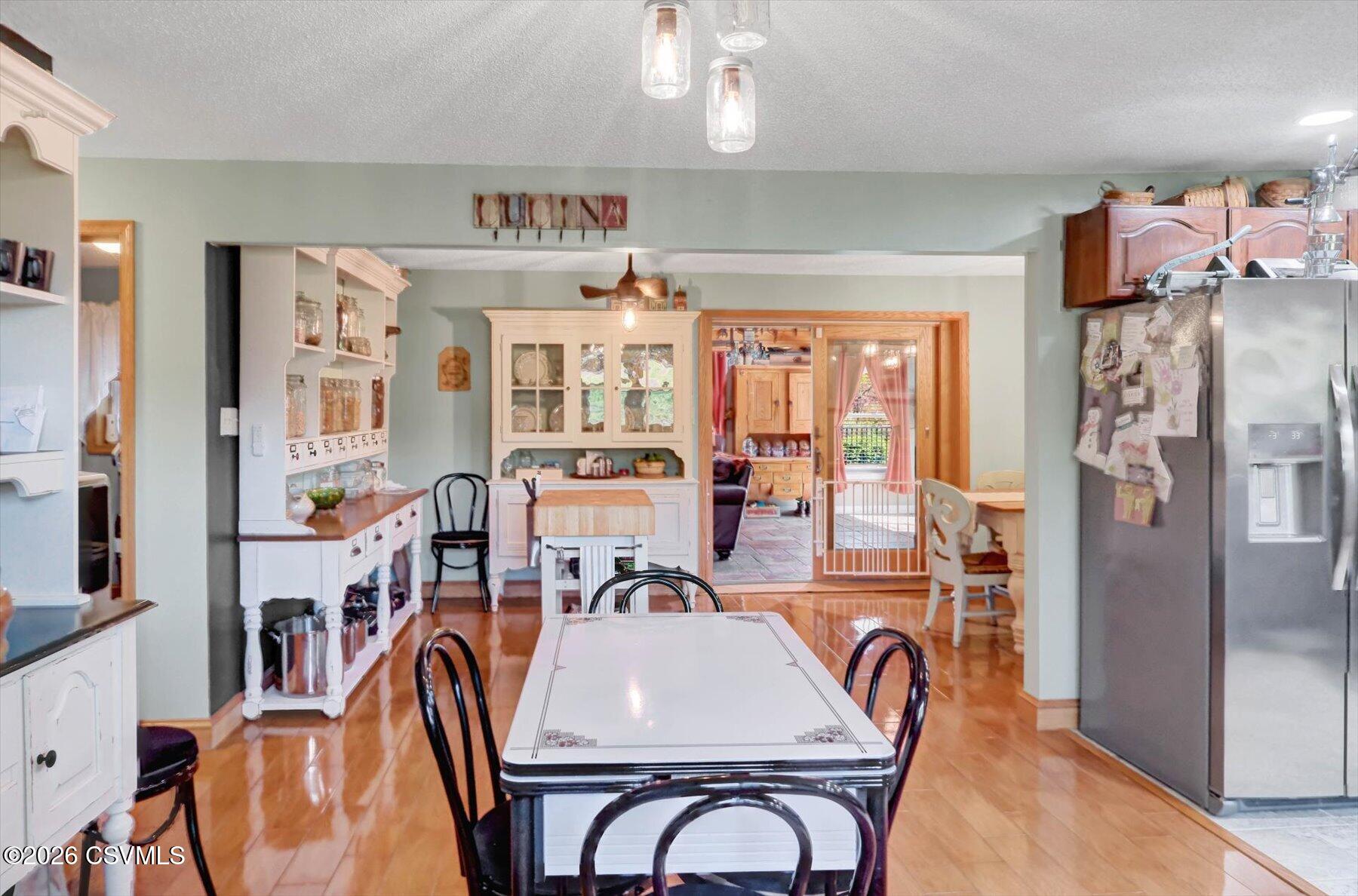 Properties 6 139 eisley road