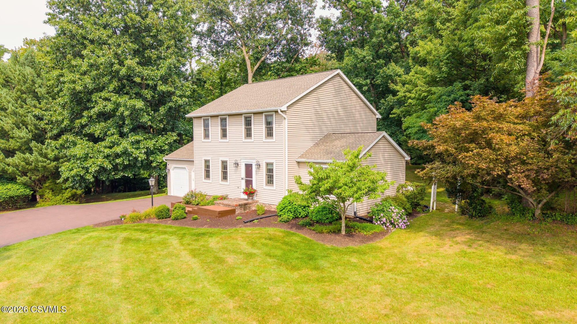 26 hunt club drive