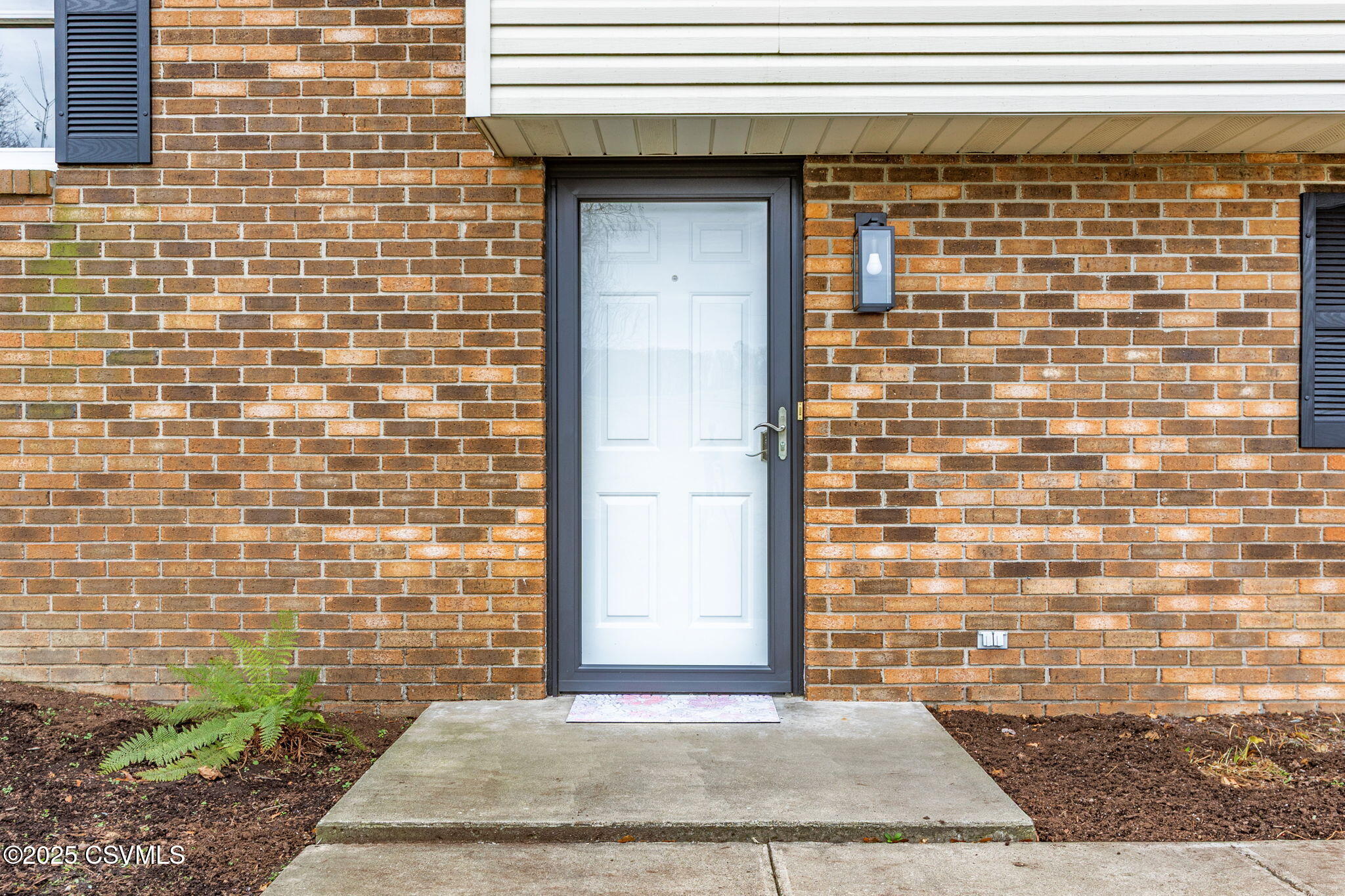 Properties 4 486 SHIPMAN Road