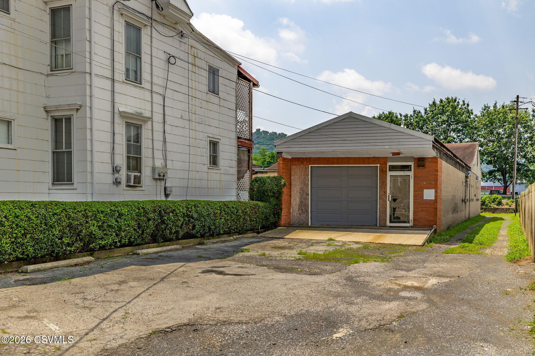 453-457 CHESTNUT Street