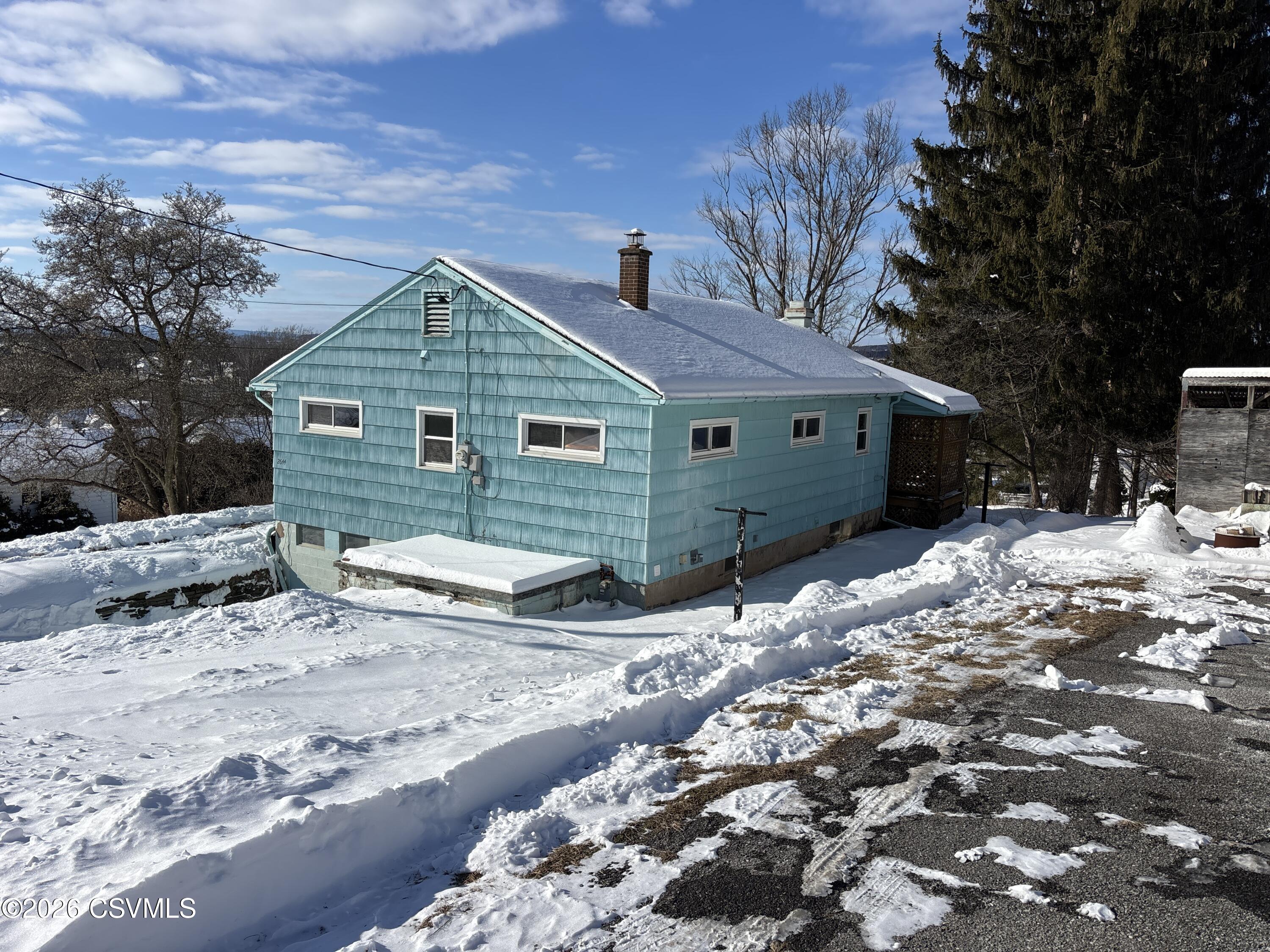 Properties 6 2644 HIGHLAND Avenue