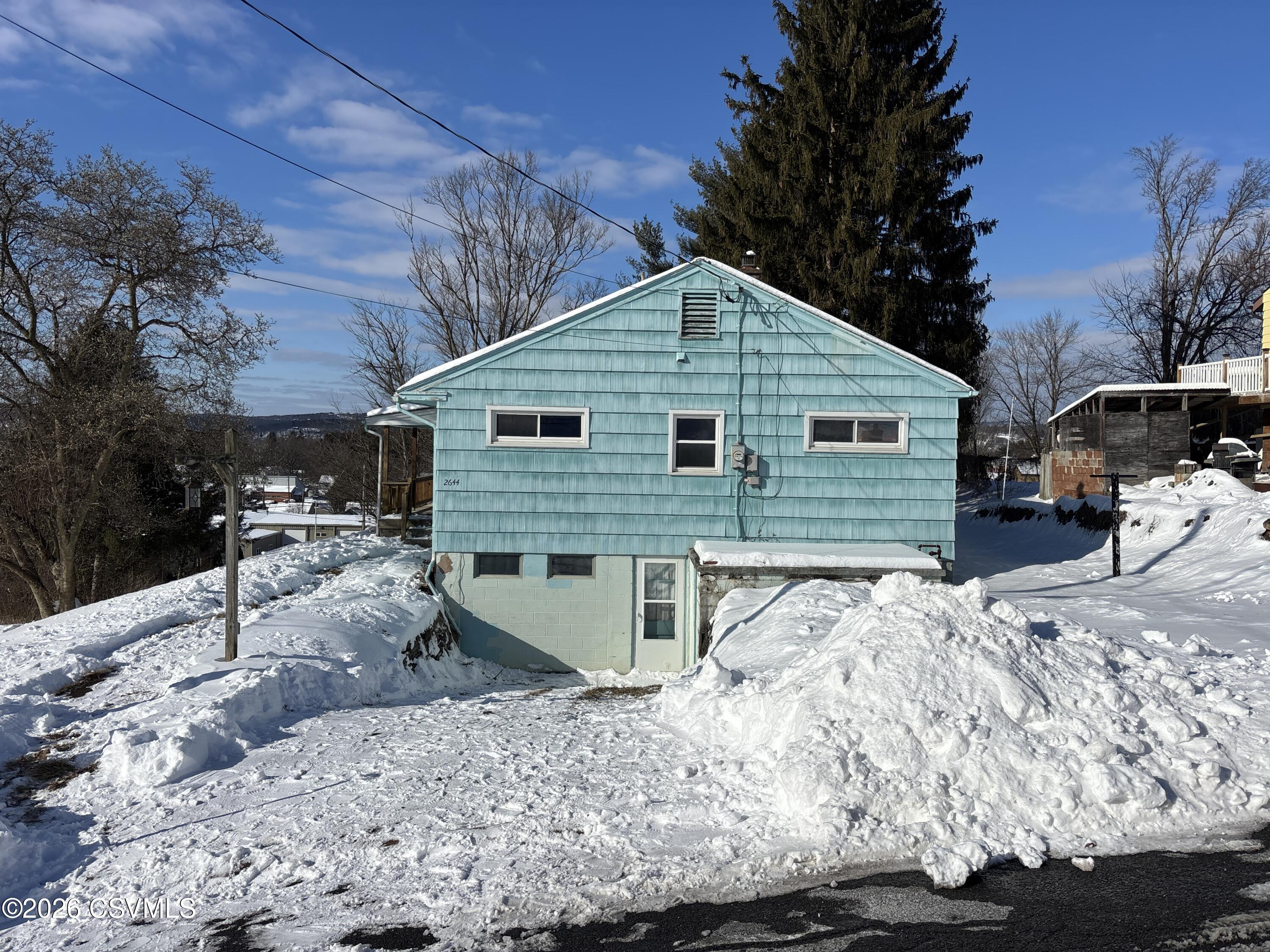 Properties 5 2644 HIGHLAND Avenue