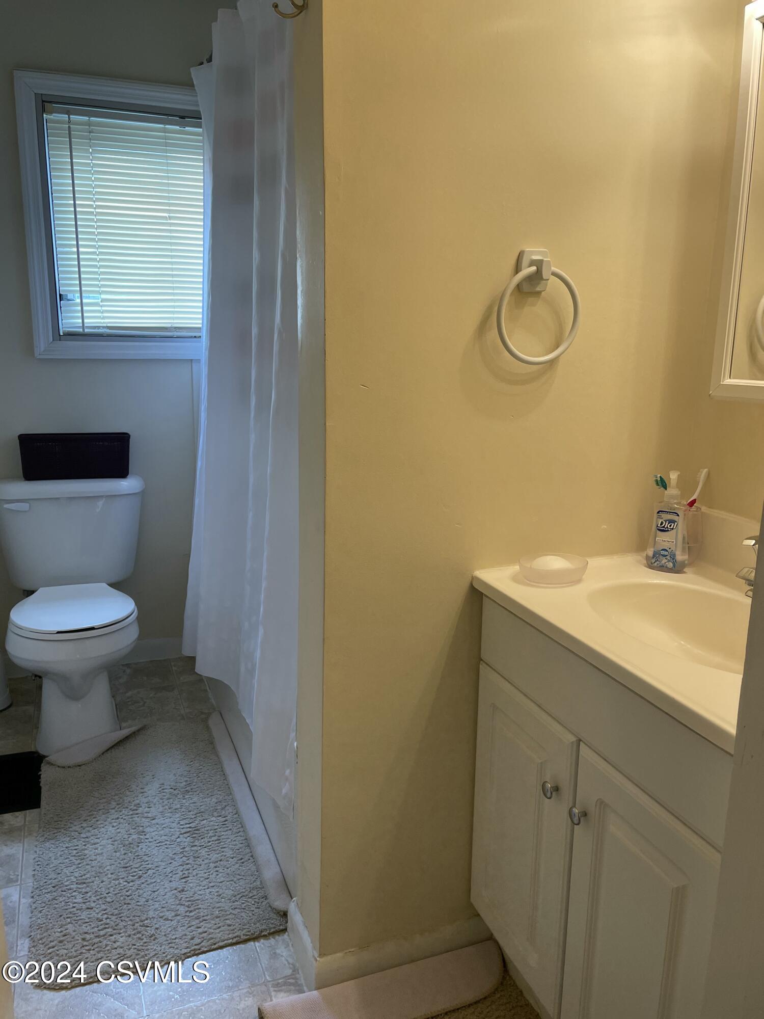 Milton, Pennsylvania 17847, United States, 3 Bedrooms Bedrooms, ,1 BathroomBathrooms,Residential,Active,29816