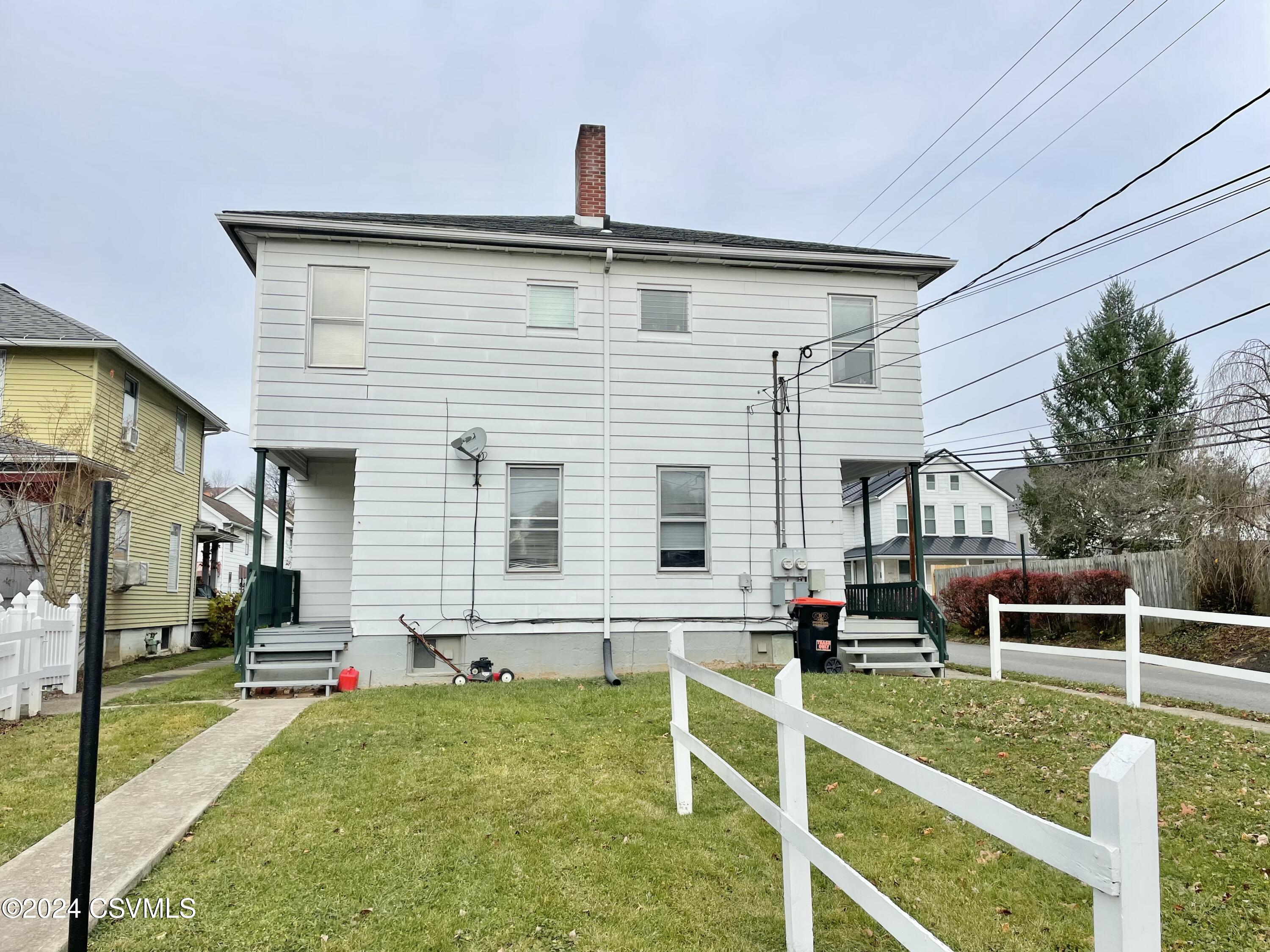 Milton, Pennsylvania 17847, United States, 3 Bedrooms Bedrooms, ,1 BathroomBathrooms,Residential,Active,29816