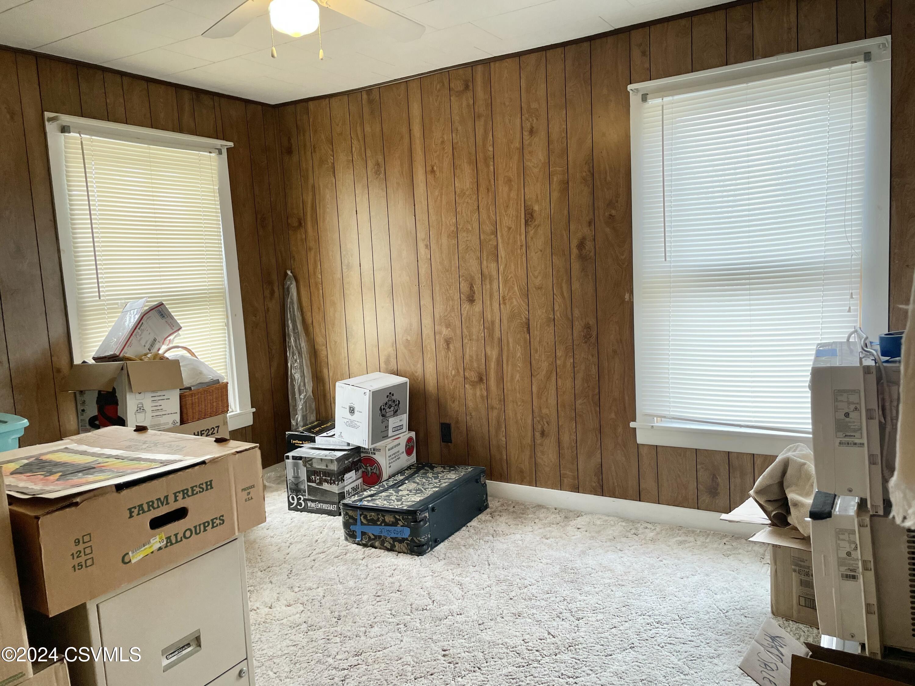 Milton, Pennsylvania 17847, United States, 3 Bedrooms Bedrooms, ,1 BathroomBathrooms,Residential,Active,29816