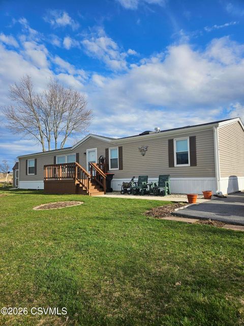 Homes for sale in Columbia County PA 66 134 STARVIEW Drive Berwick PA 18603