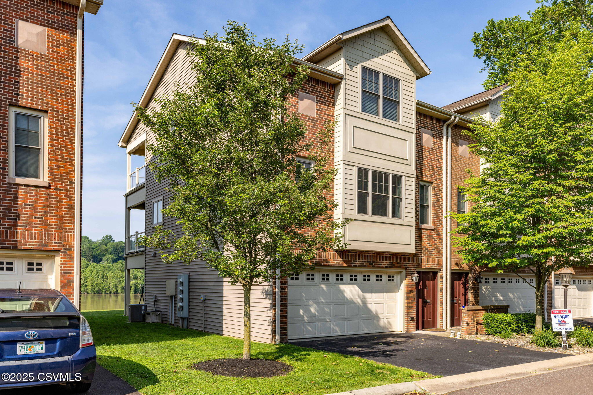 118 JACOBS LANDING Way
