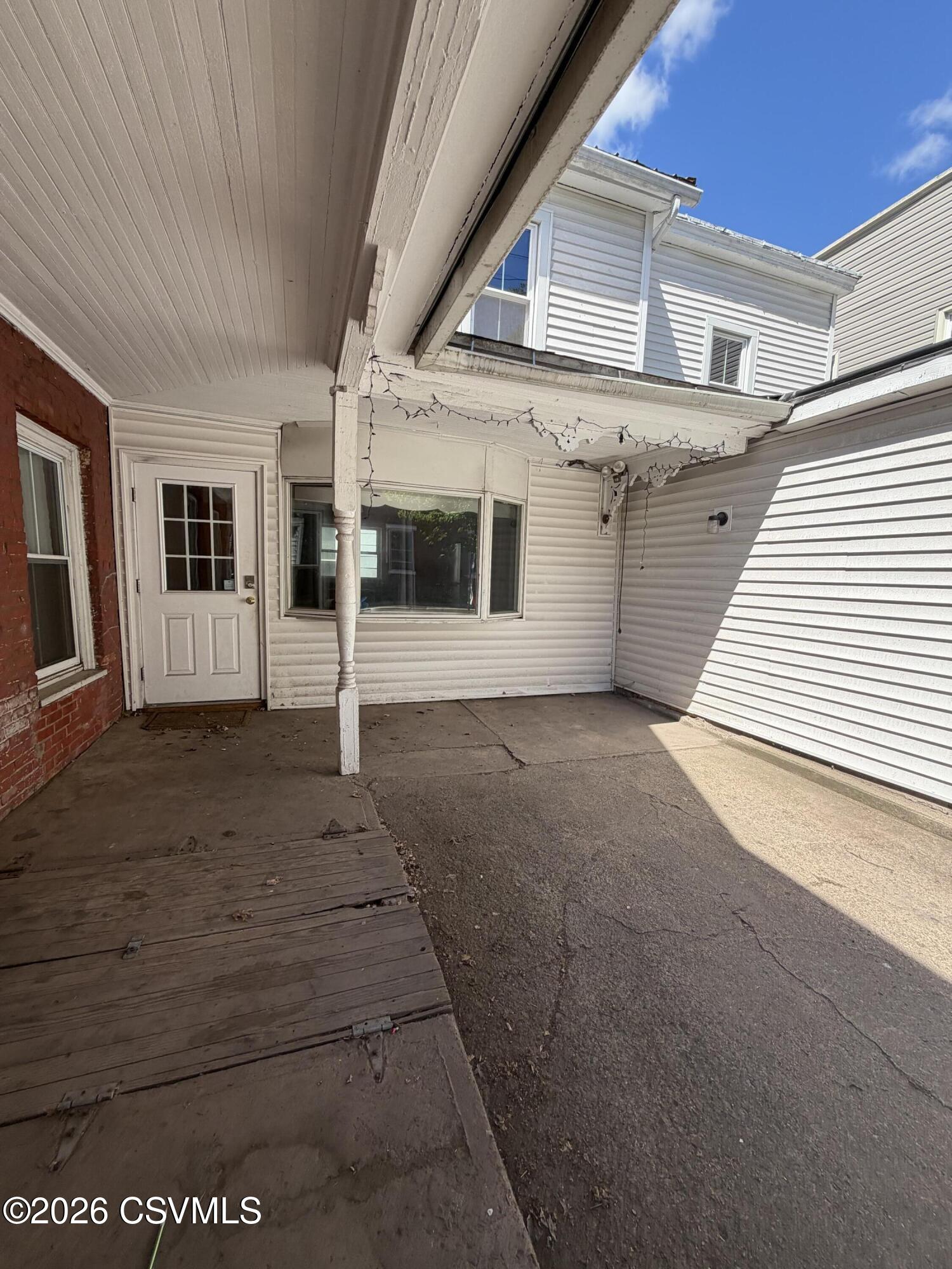 61 e 3rd street