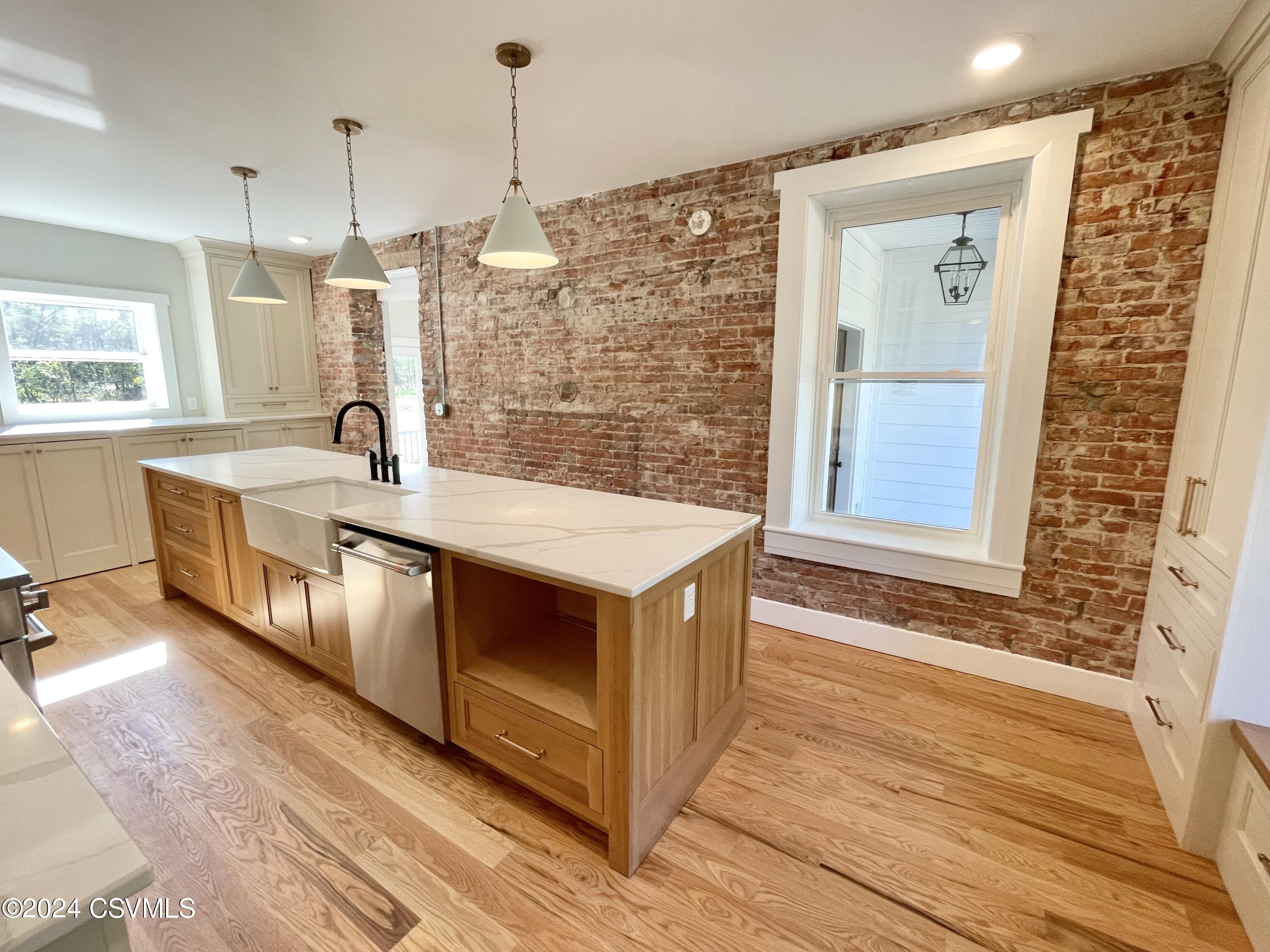 Lewisburg, Pennsylvania 17837, United States, 3 Bedrooms Bedrooms, ,2 BathroomsBathrooms,Residential,Active,40694