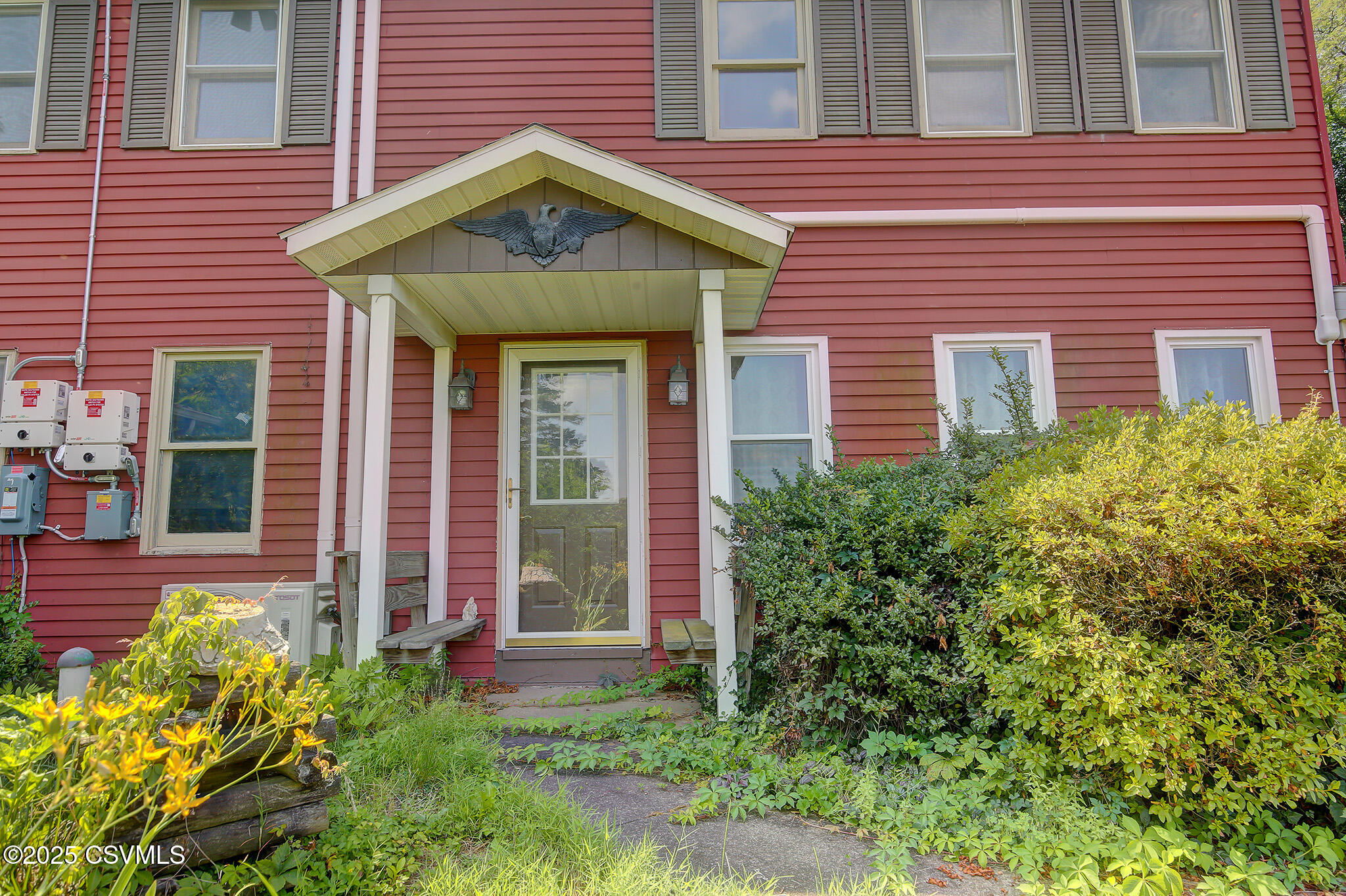 132 4TH Street