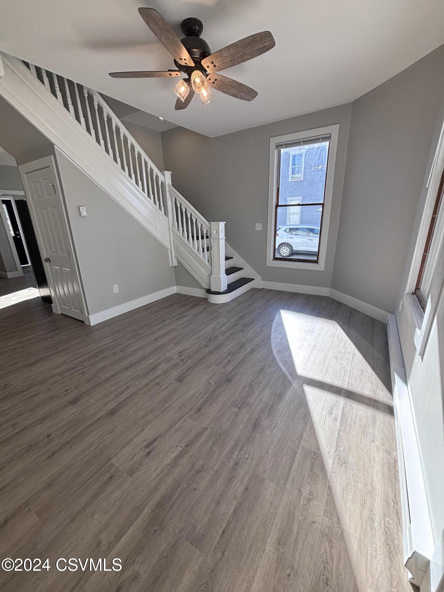 Milton, Pennsylvania 17847, United States, 8 Bedrooms Bedrooms, ,3 BathroomsBathrooms,Residential,Active,33120