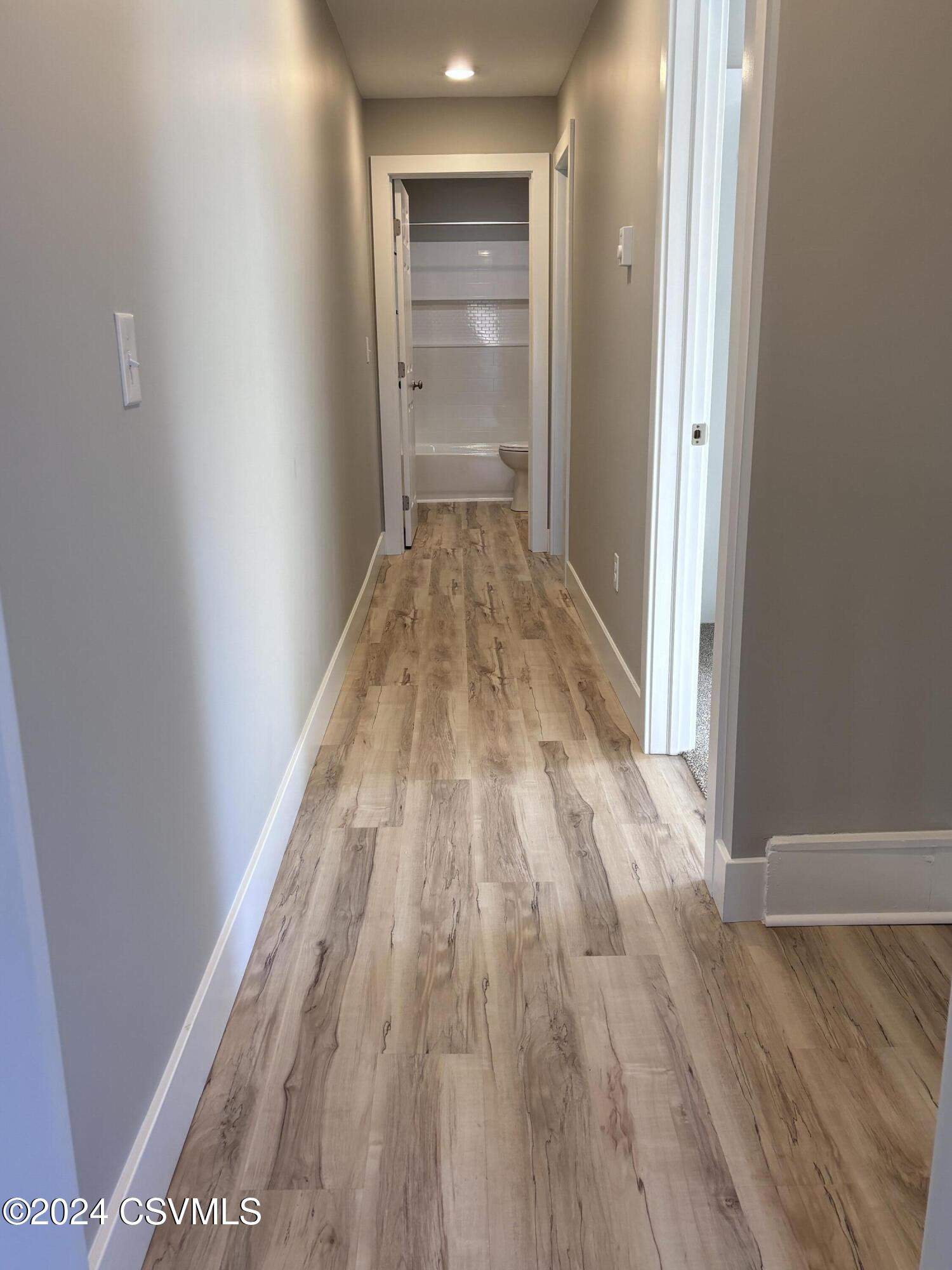 Milton, Pennsylvania 17847, United States, 8 Bedrooms Bedrooms, ,3 BathroomsBathrooms,Residential,Active,33120