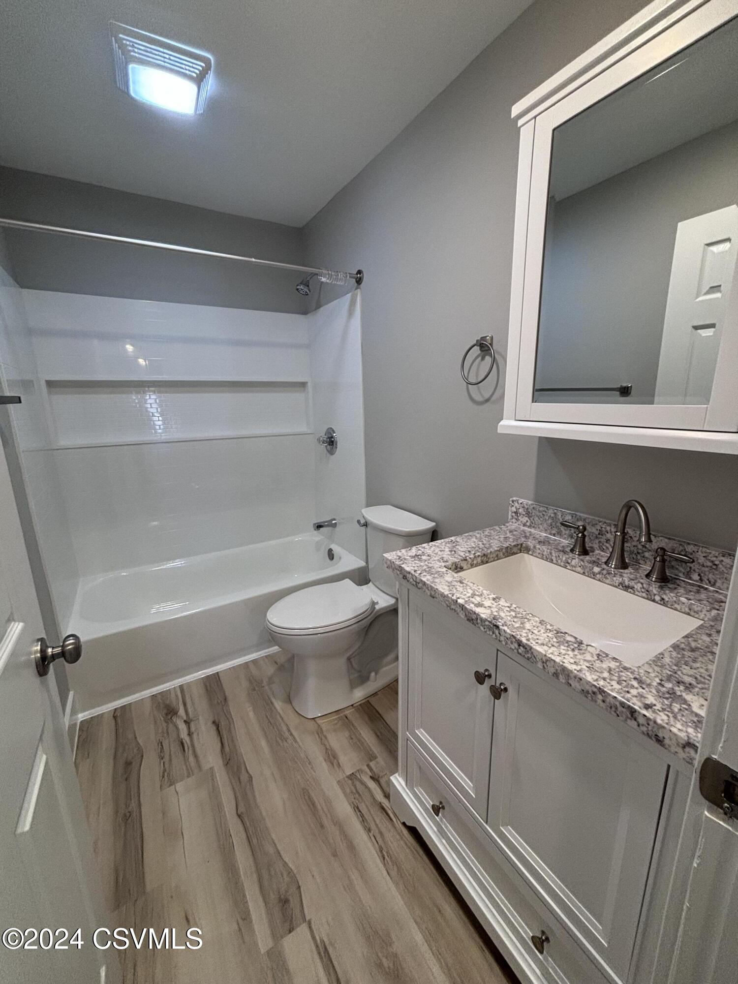 Milton, Pennsylvania 17847, United States, 8 Bedrooms Bedrooms, ,3 BathroomsBathrooms,Residential,Active,33120