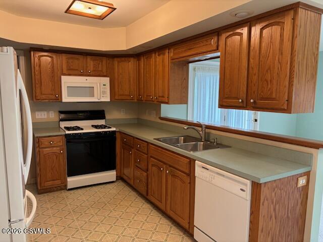 44 ROLLING RIDGE Drive