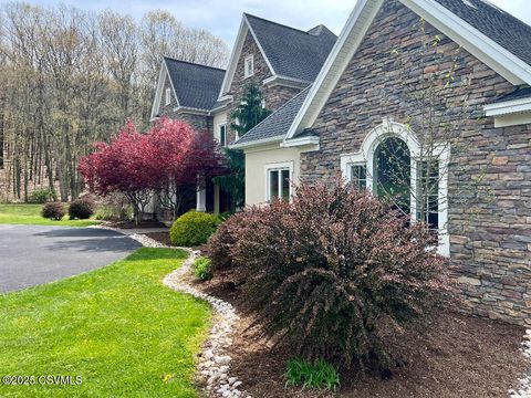 Properties 52 324 QUARRY Drive Bloomsburg PA 17815