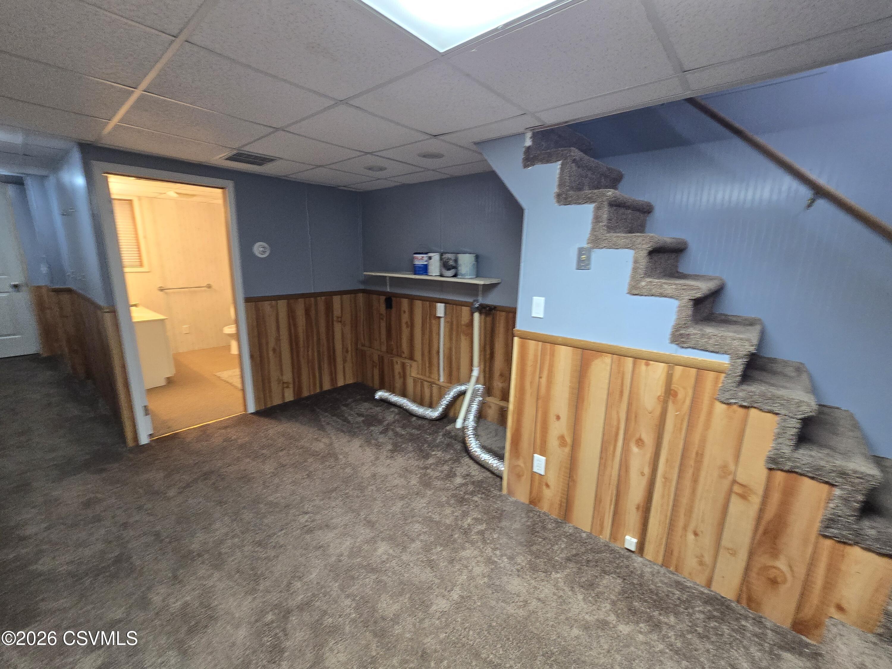 Properties 6 302 N MAPLE Street