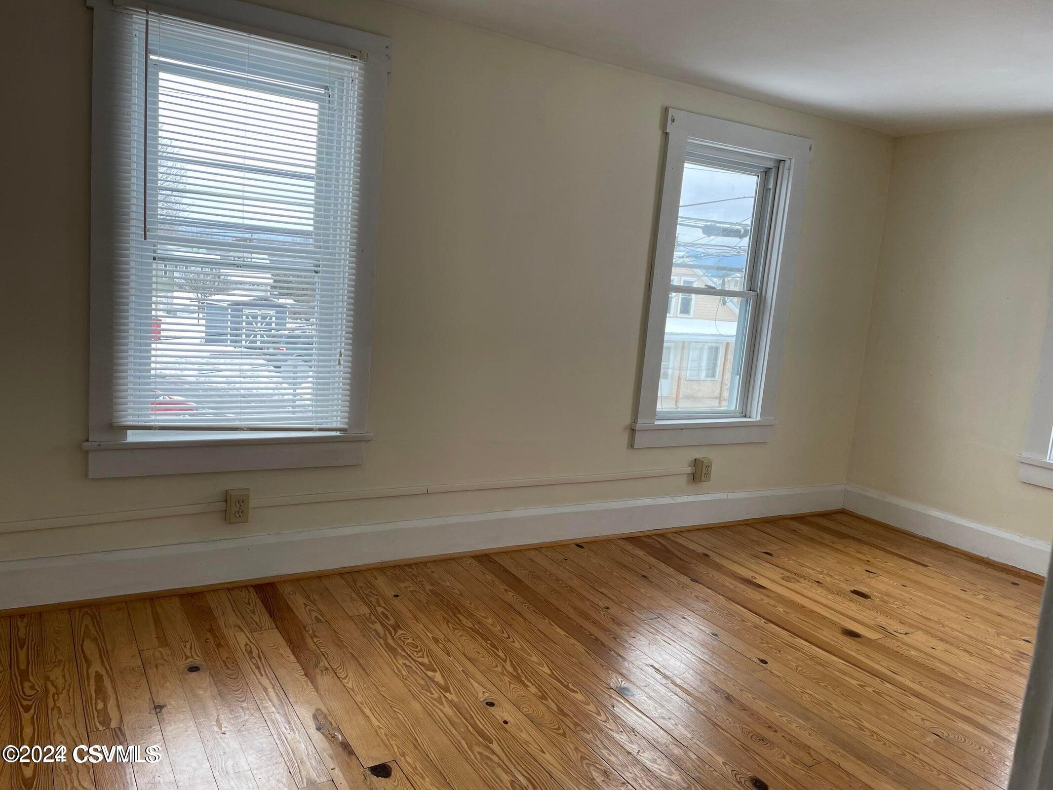 Mifflinburg, Pennsylvania 17844, United States, 4 Bedrooms Bedrooms, ,2 BathroomsBathrooms,Residential,Active,57090