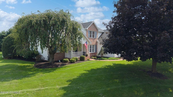 22 CRESTMONT CIR, BLOOMSBURG, PA 17815 - Image 4d2e3b1675b45dfed182633d4afc1926/3139584148