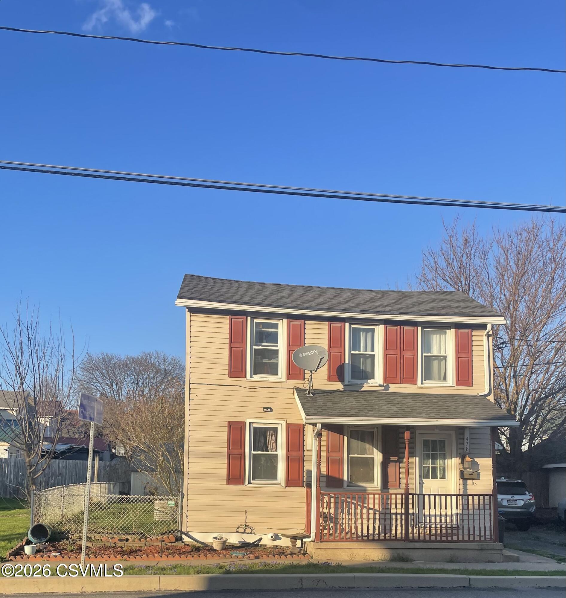 Properties 3 478 DUKE Street