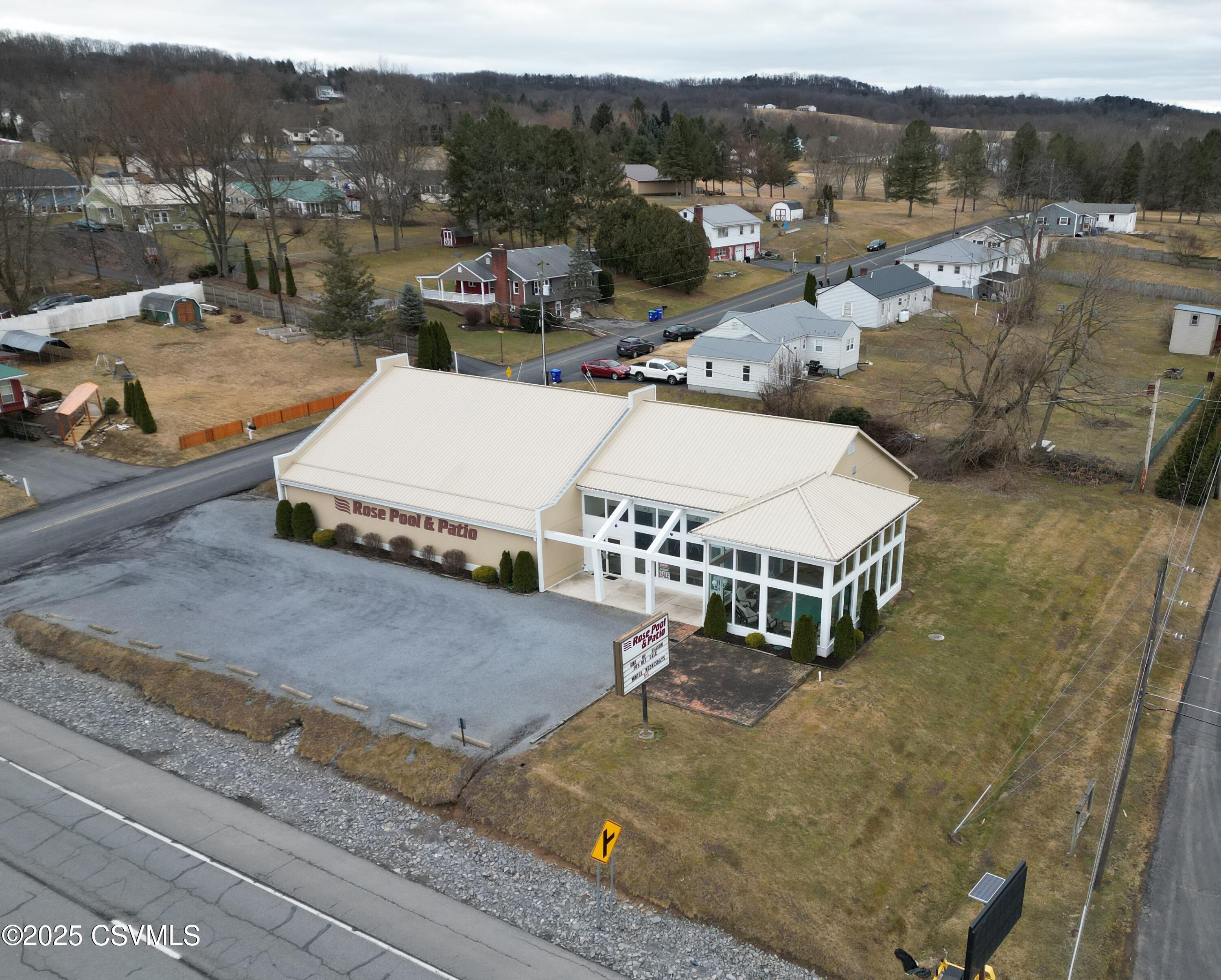1689 WESTBRANCH Highway