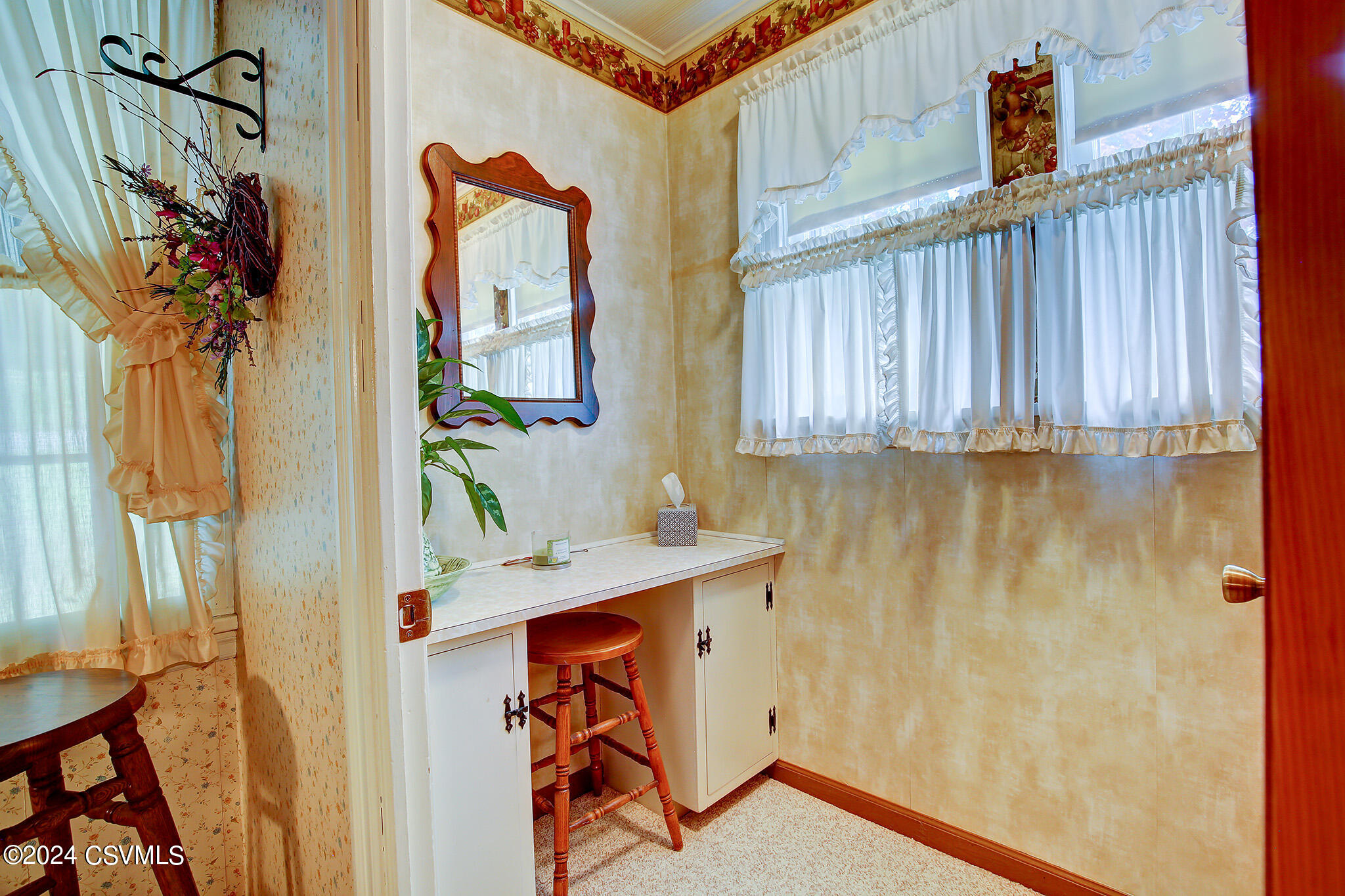 Bloomsburg, Pennsylvania 17815, United States, 4 Bedrooms Bedrooms, ,2 BathroomsBathrooms,Residential,Active,39178