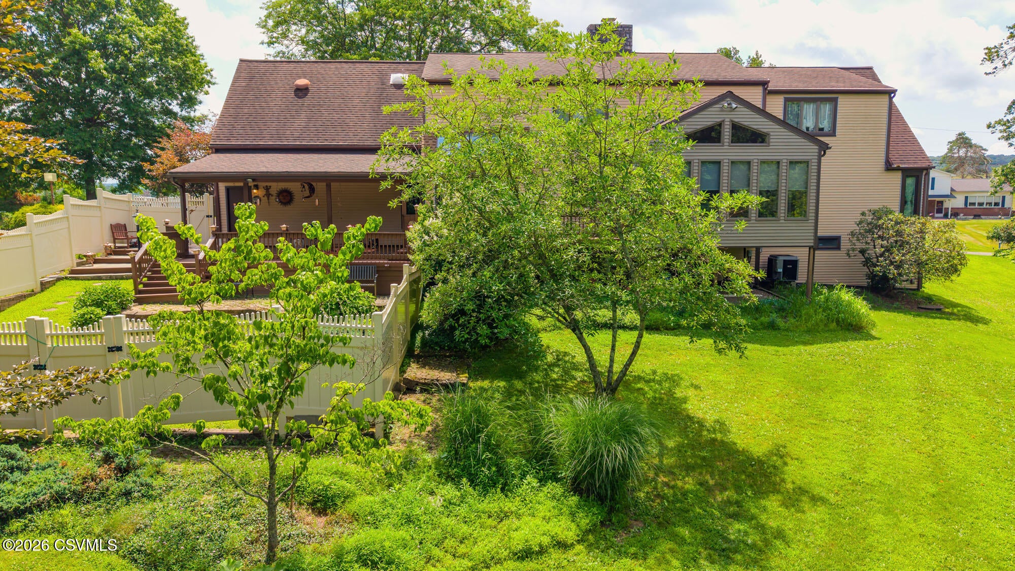 215 colonial avenue