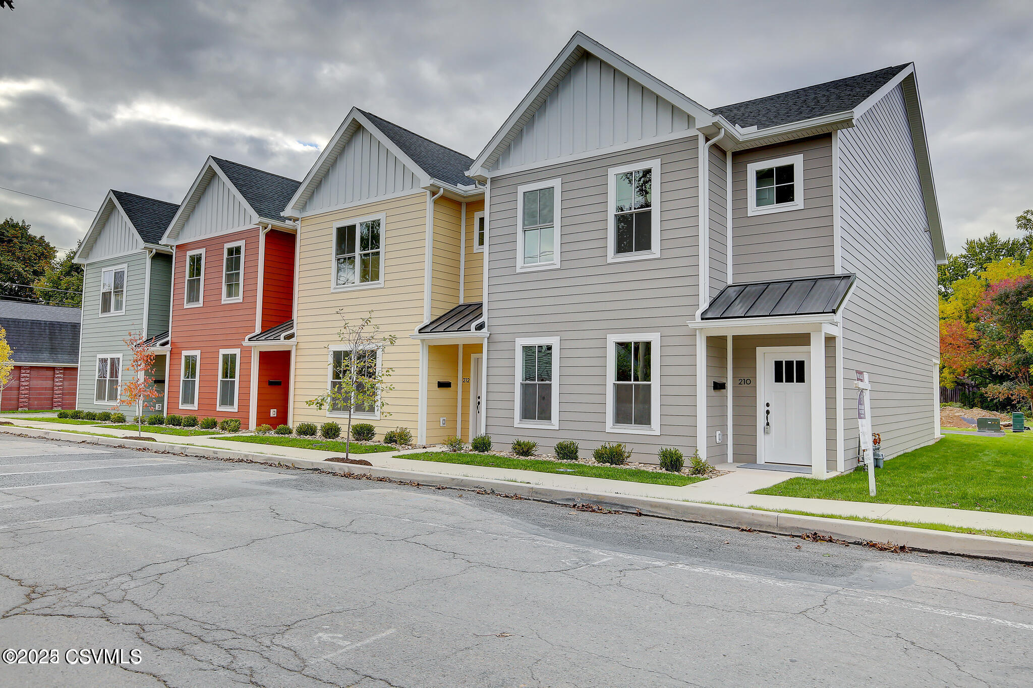 Lewisburg, Pennsylvania 17837, United States, 3 Bedrooms Bedrooms, ,2 BathroomsBathrooms,Residential,Active,105666