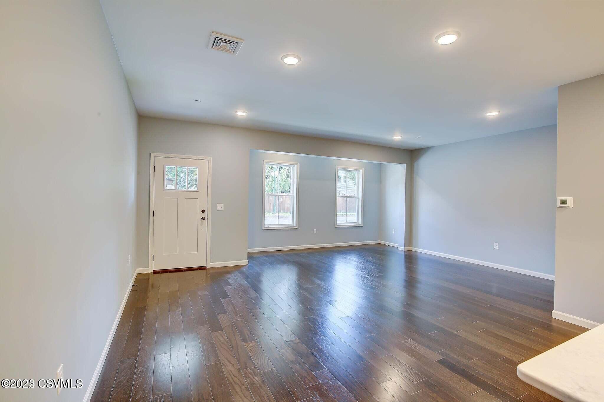 Lewisburg, Pennsylvania 17837, United States, 3 Bedrooms Bedrooms, ,2 BathroomsBathrooms,Residential,Active,105666