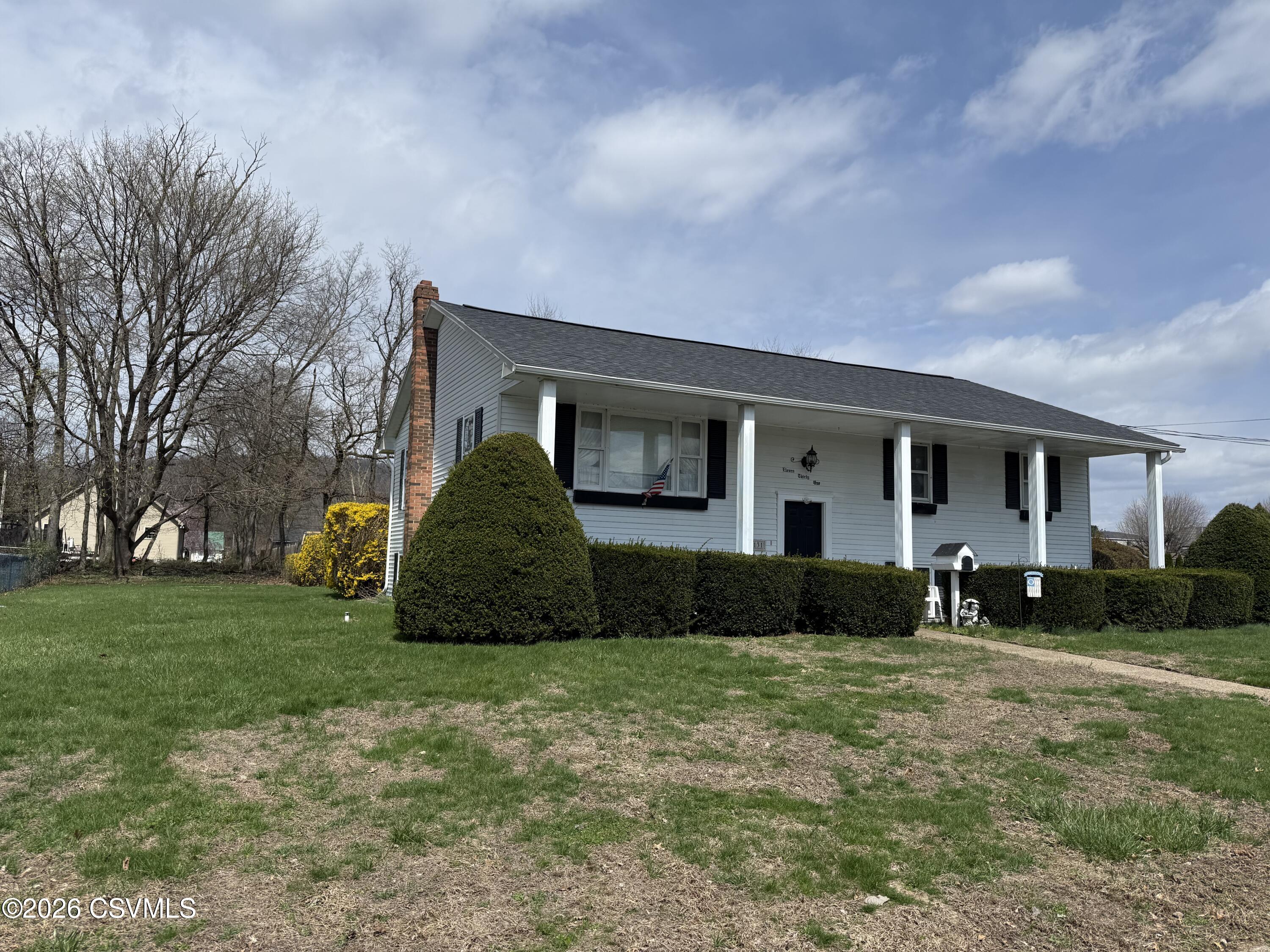 Properties 4 1131 e 6th street