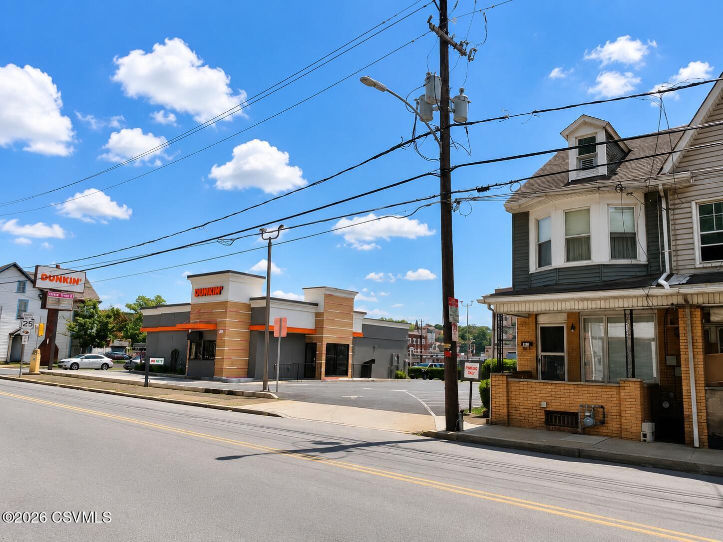 212 W SUNBURY Street