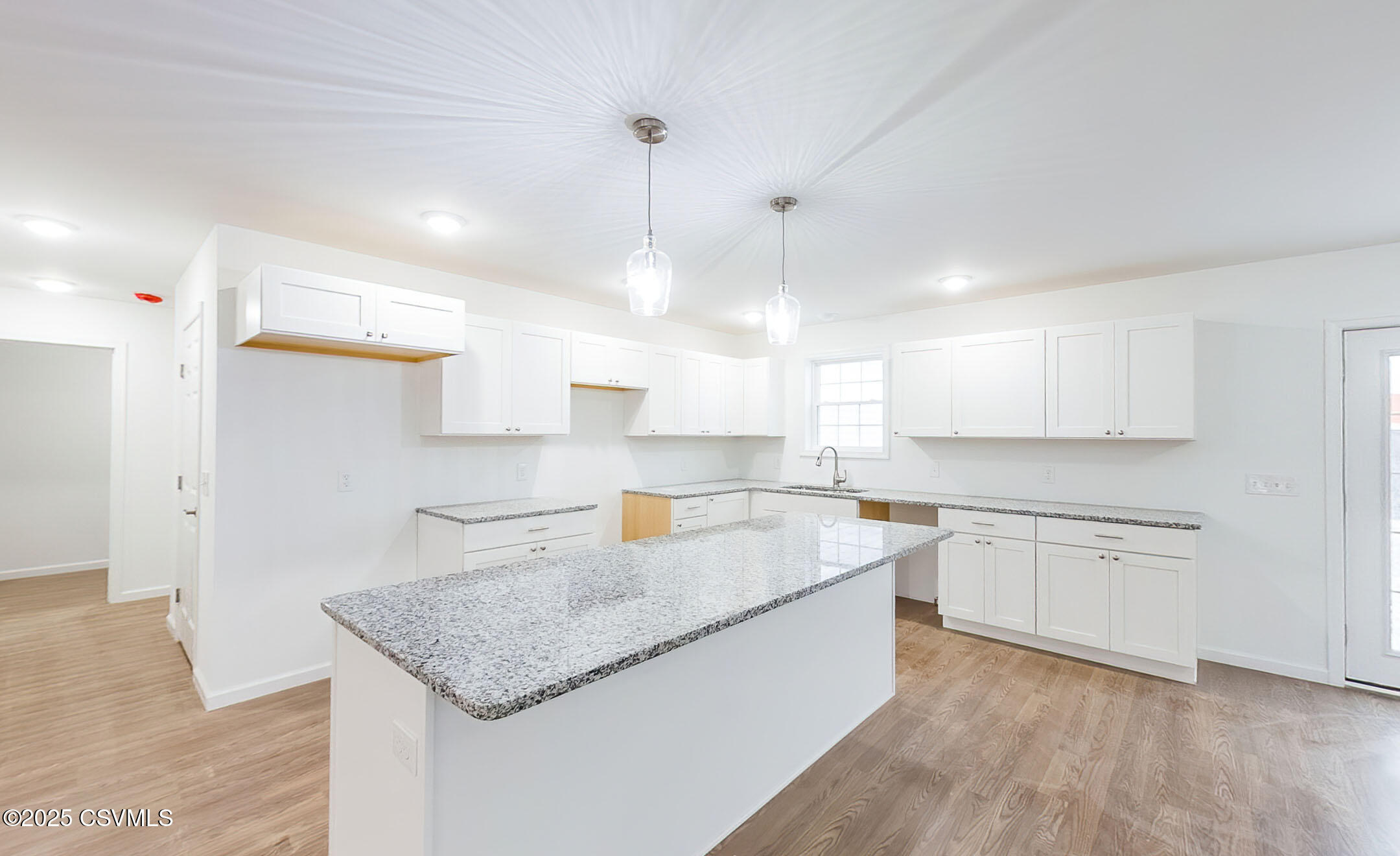 Properties 6 30 MAPLE CREST Drive