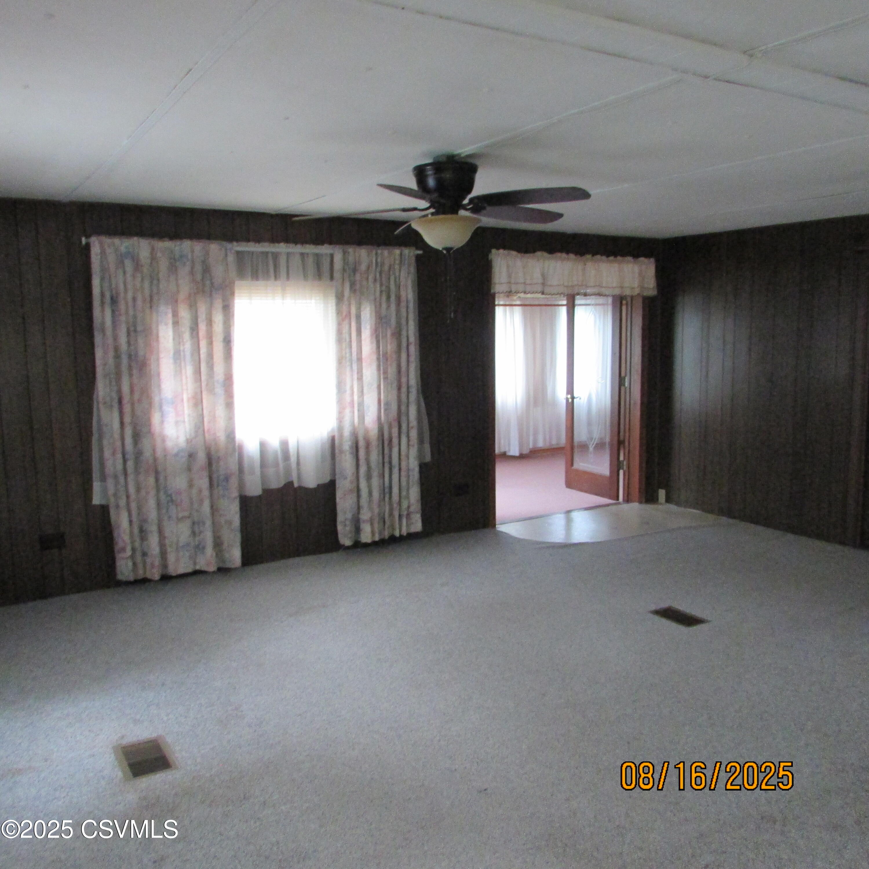 1021 STRAWBRIDGE Road