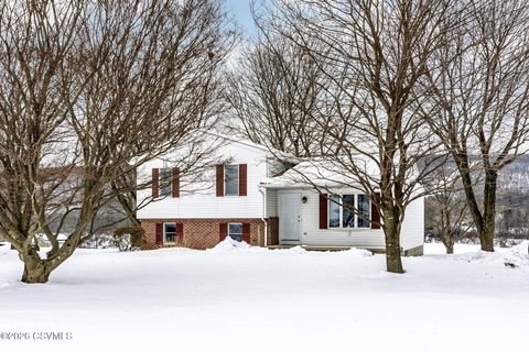 Homes for Sale in Bloomsburg PA 28 1650 RIDGE Road Milton PA 17847