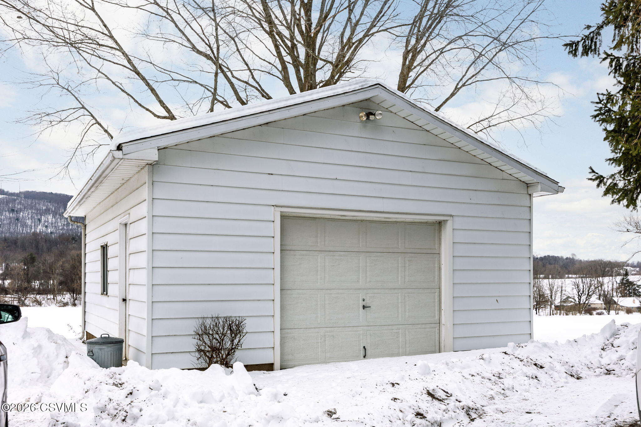 Properties 4 1650 RIDGE Road