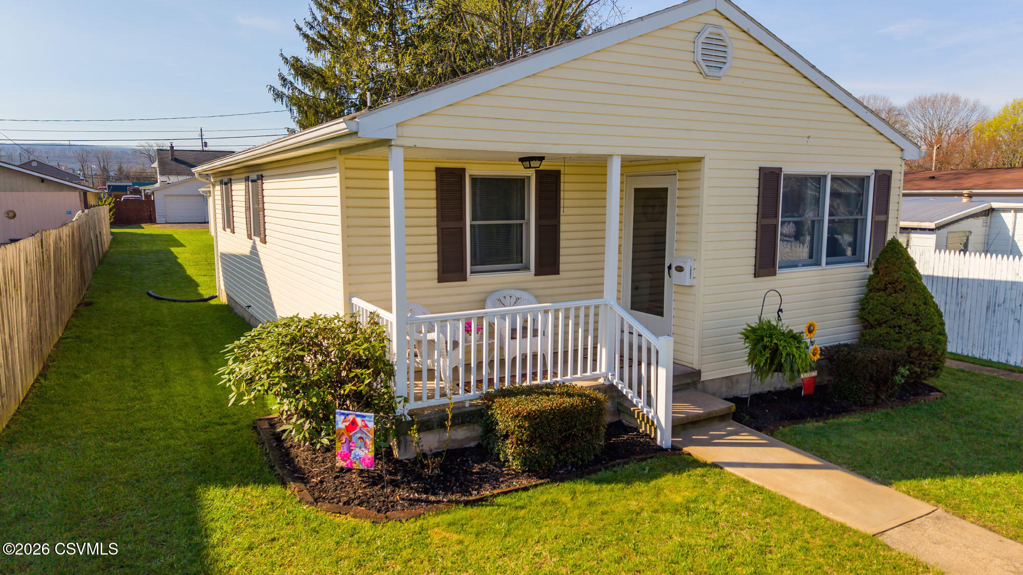 Properties 3 1902 fairview avenue