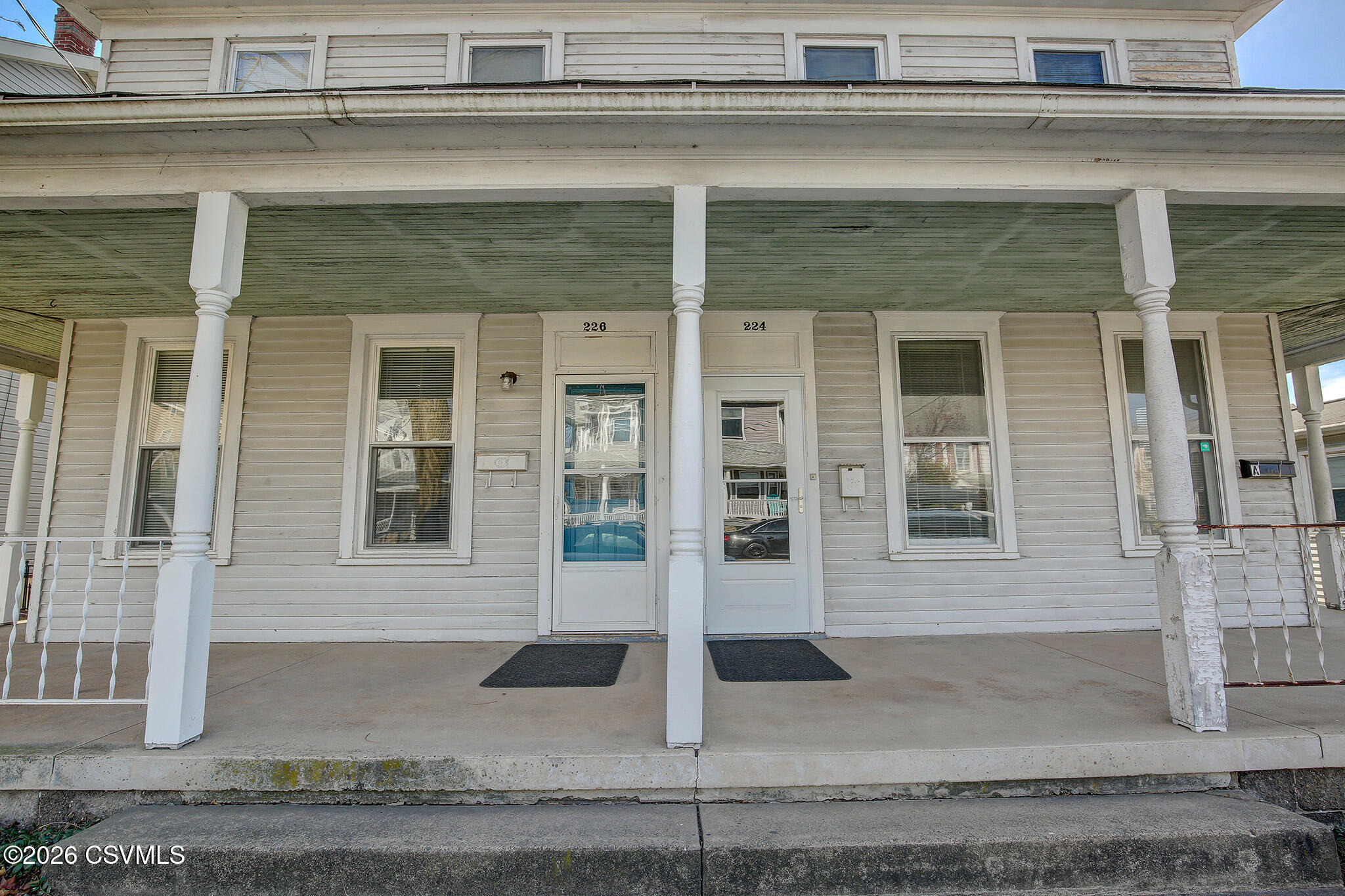 Properties 4 224-226 e 2nd street