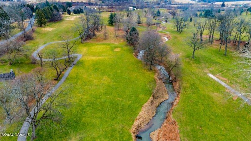 229 HARVEYS Lane