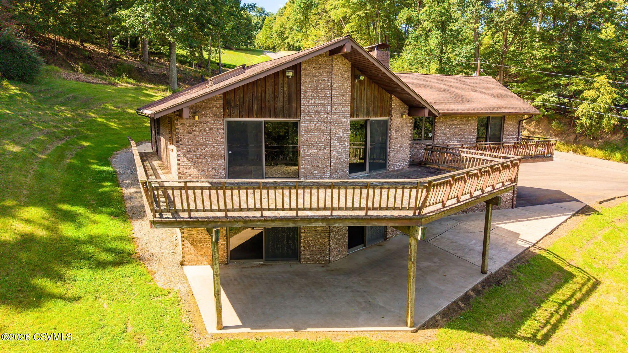 1330 pee wee hill road